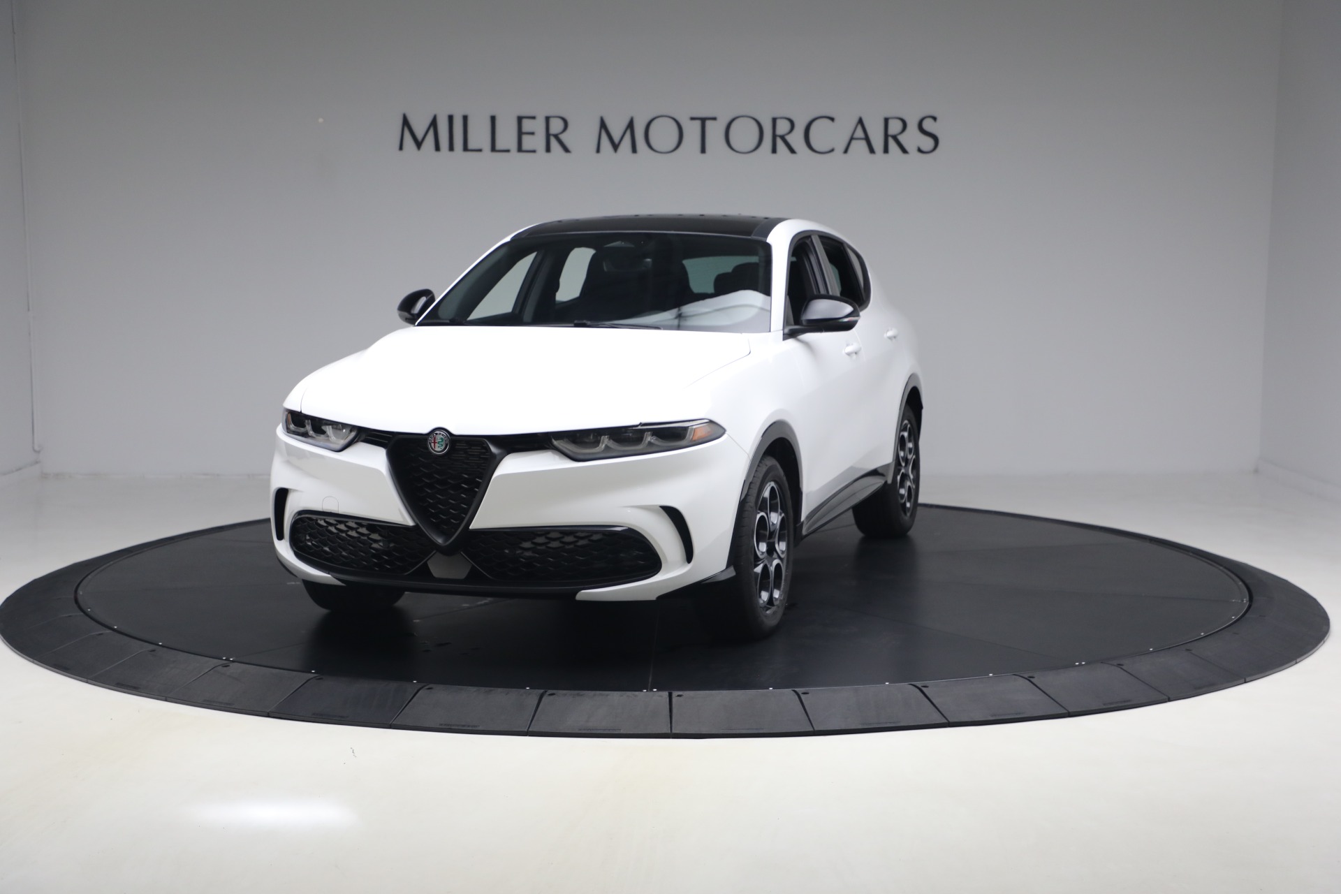 Used-2025-Alfa-Romeo-Tonale-GME