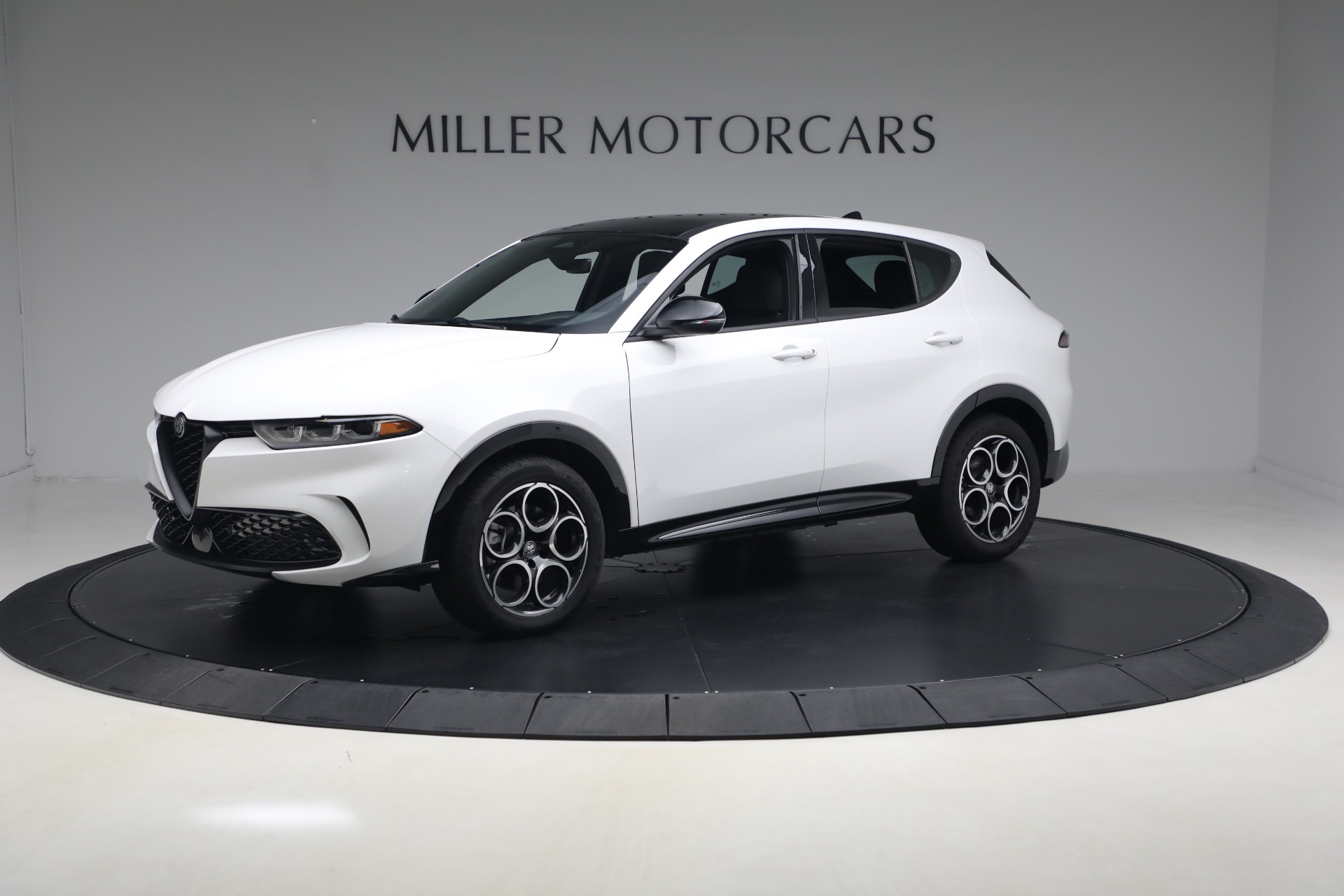 Used-2025-Alfa-Romeo-Tonale-GME