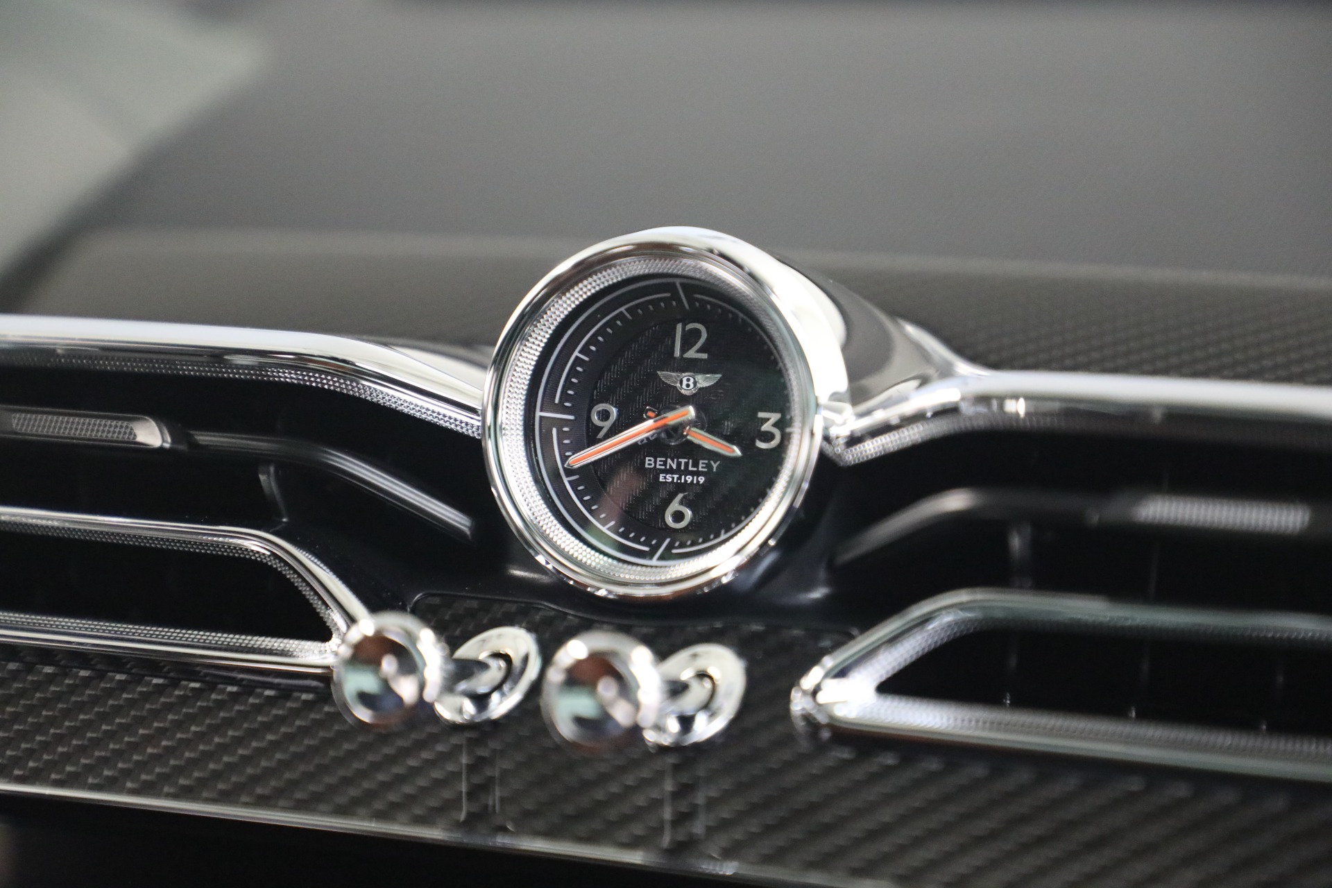 New-2026-Bentley-Bentayga-Speed-V8