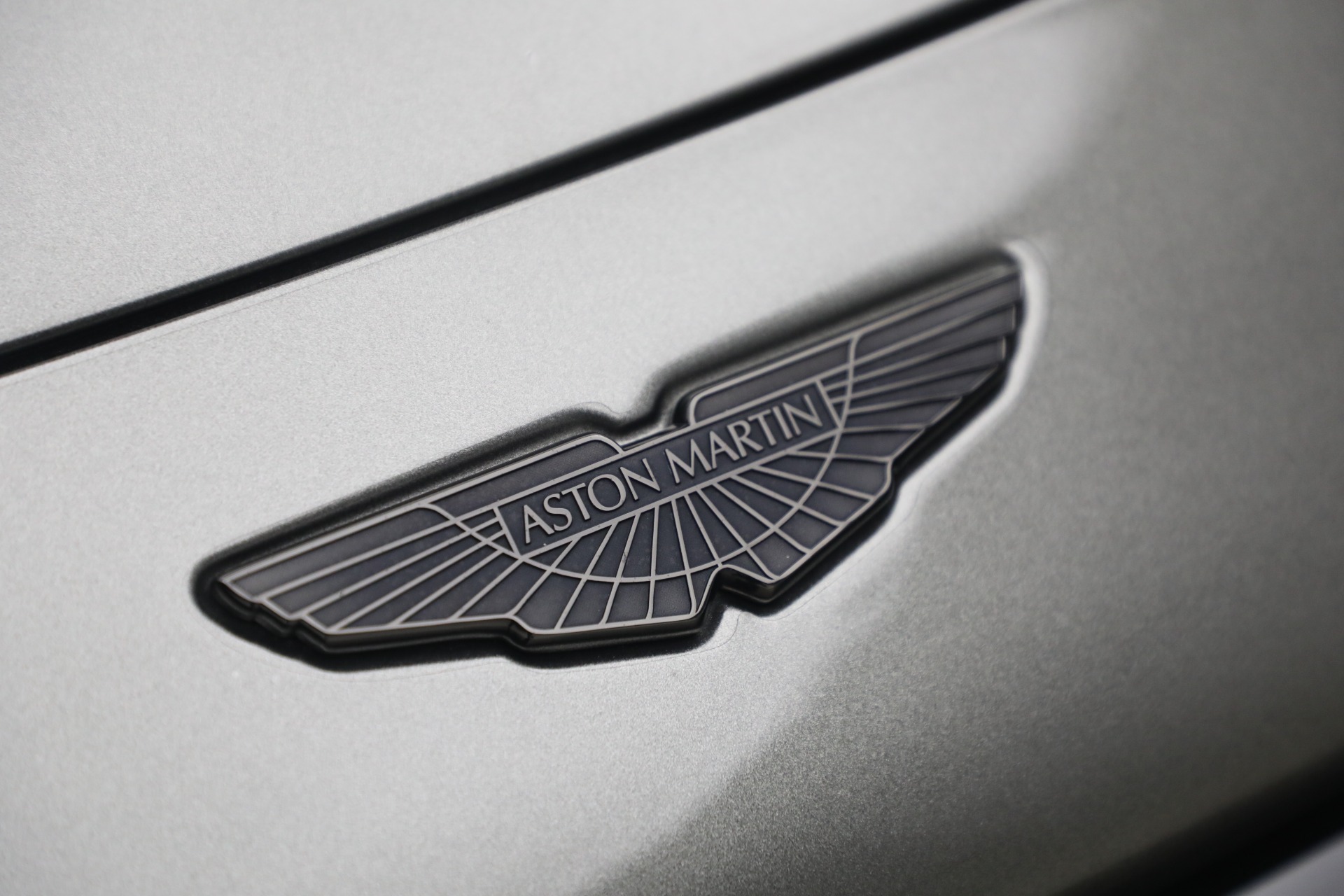 Used-2021-Aston-Martin-Vantage