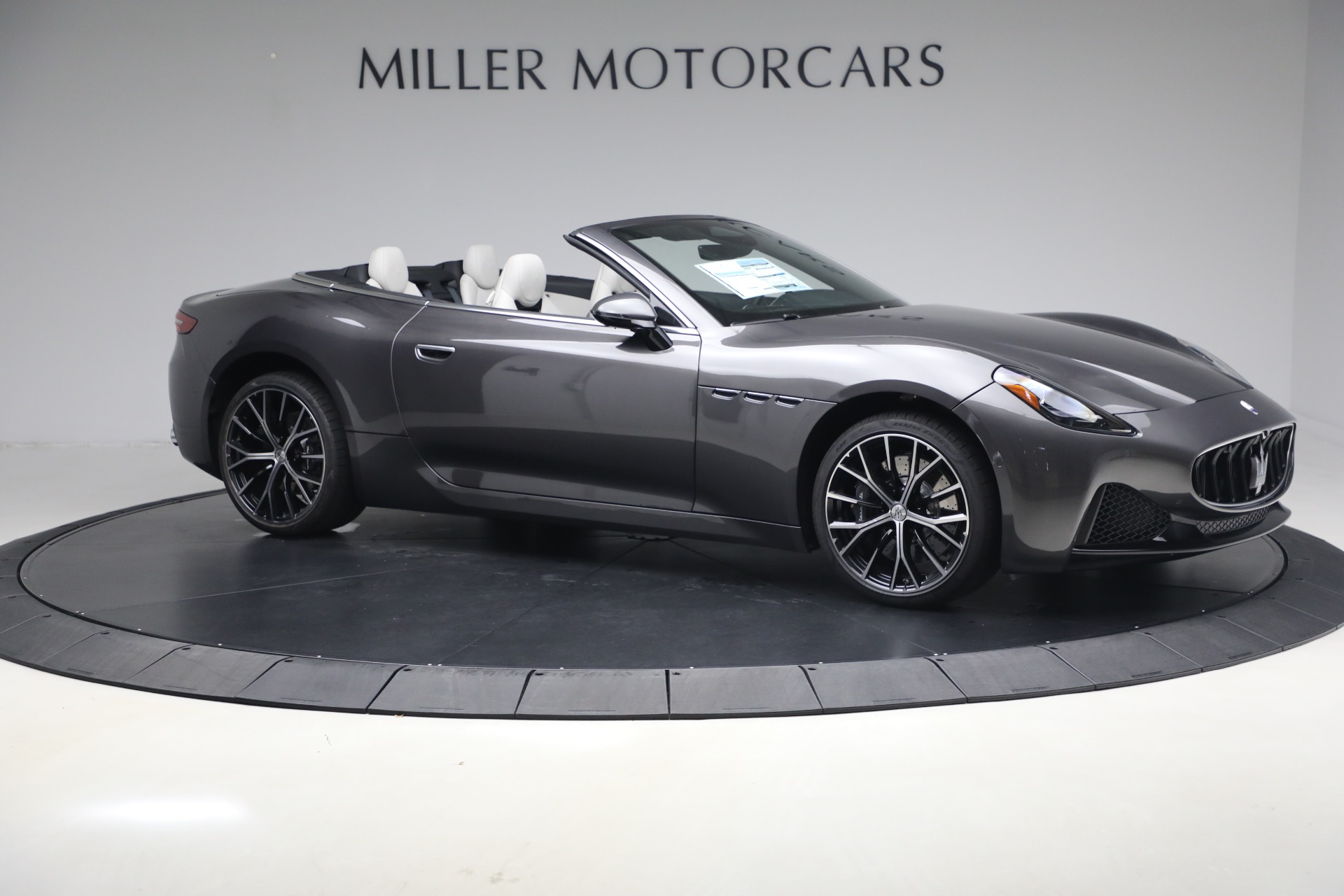 New-2026-Maserati-GranCabrio-Modena