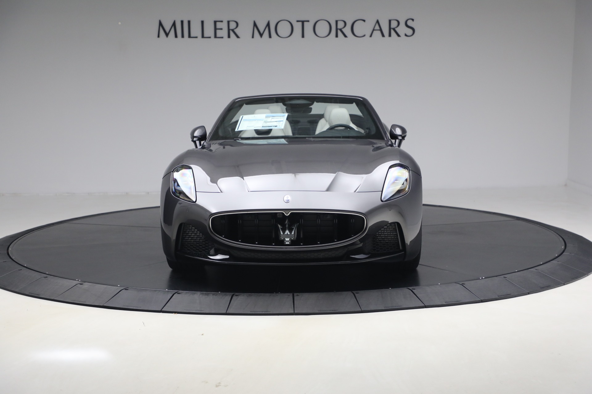 New-2026-Maserati-GranCabrio-Modena
