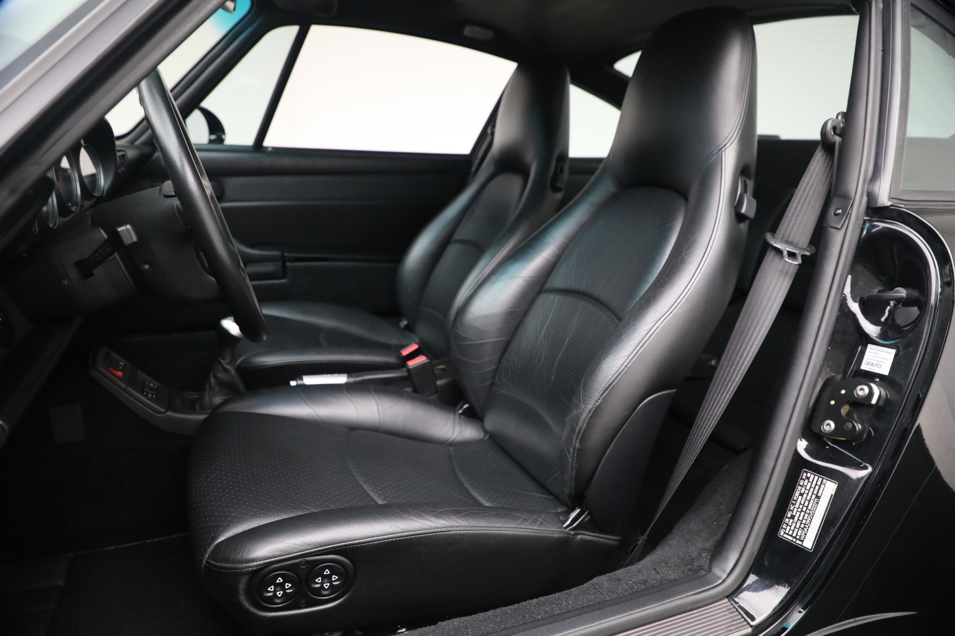 Used-1997-Porsche-911-Carrera