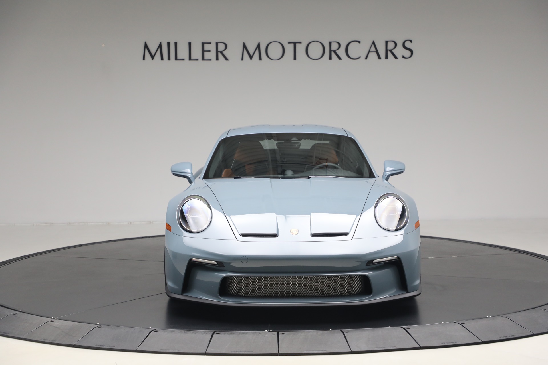 Used-2024-Porsche-911-S/T