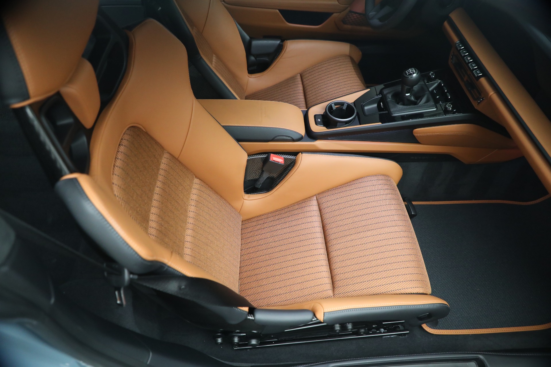 Used-2024-Porsche-911-S/T