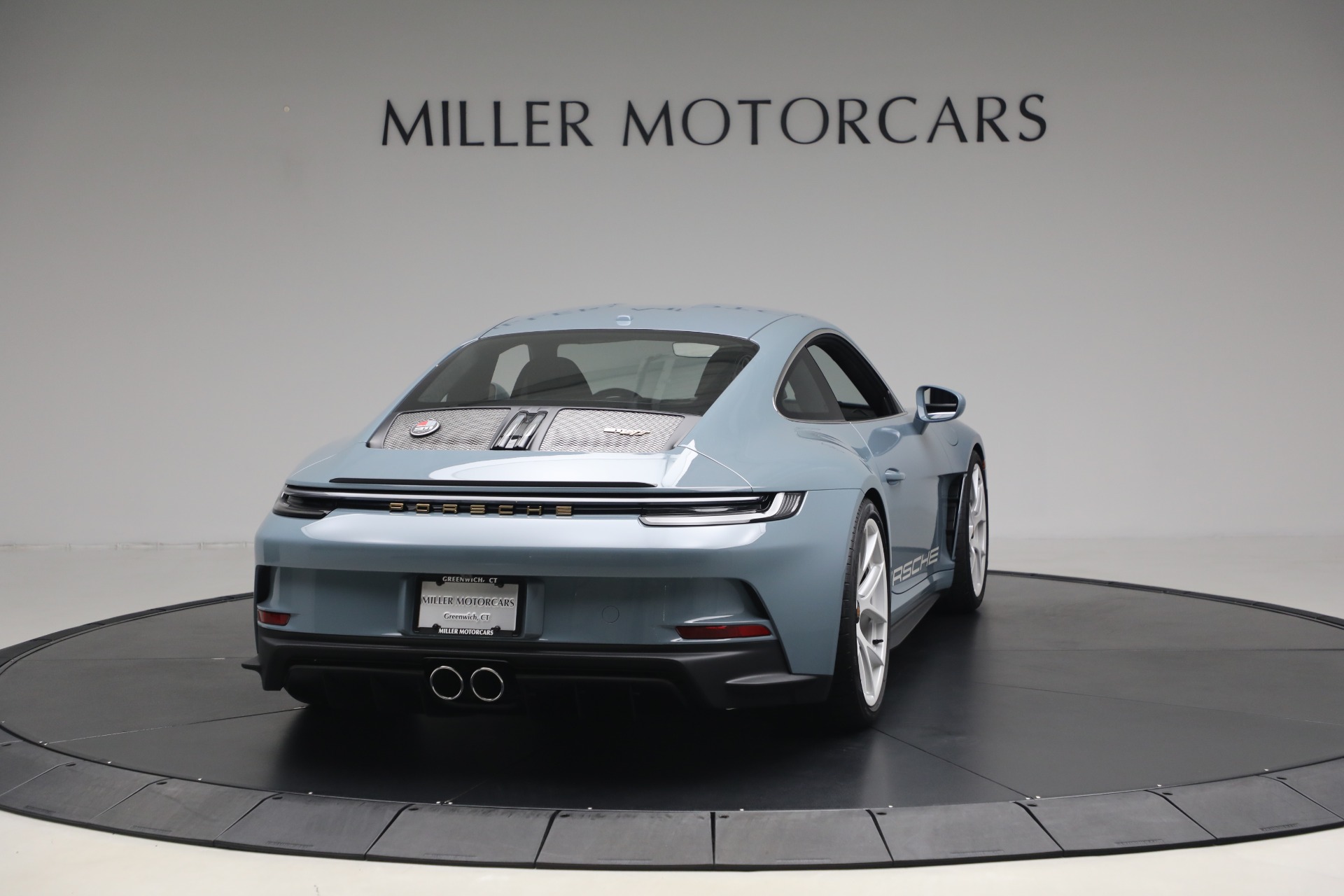 Used-2024-Porsche-911-S/T