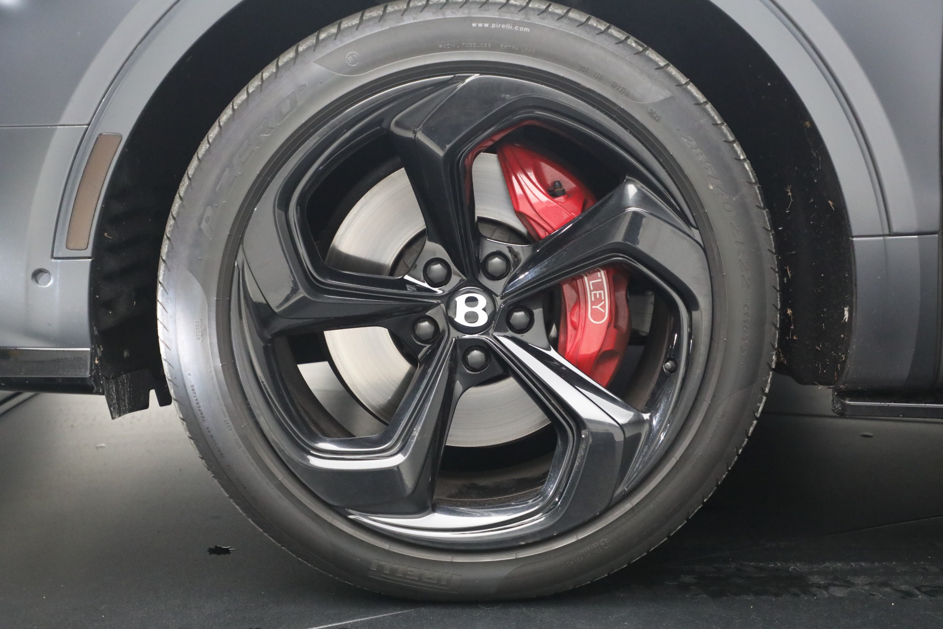 Used-2023-Bentley-Bentayga-S-V8