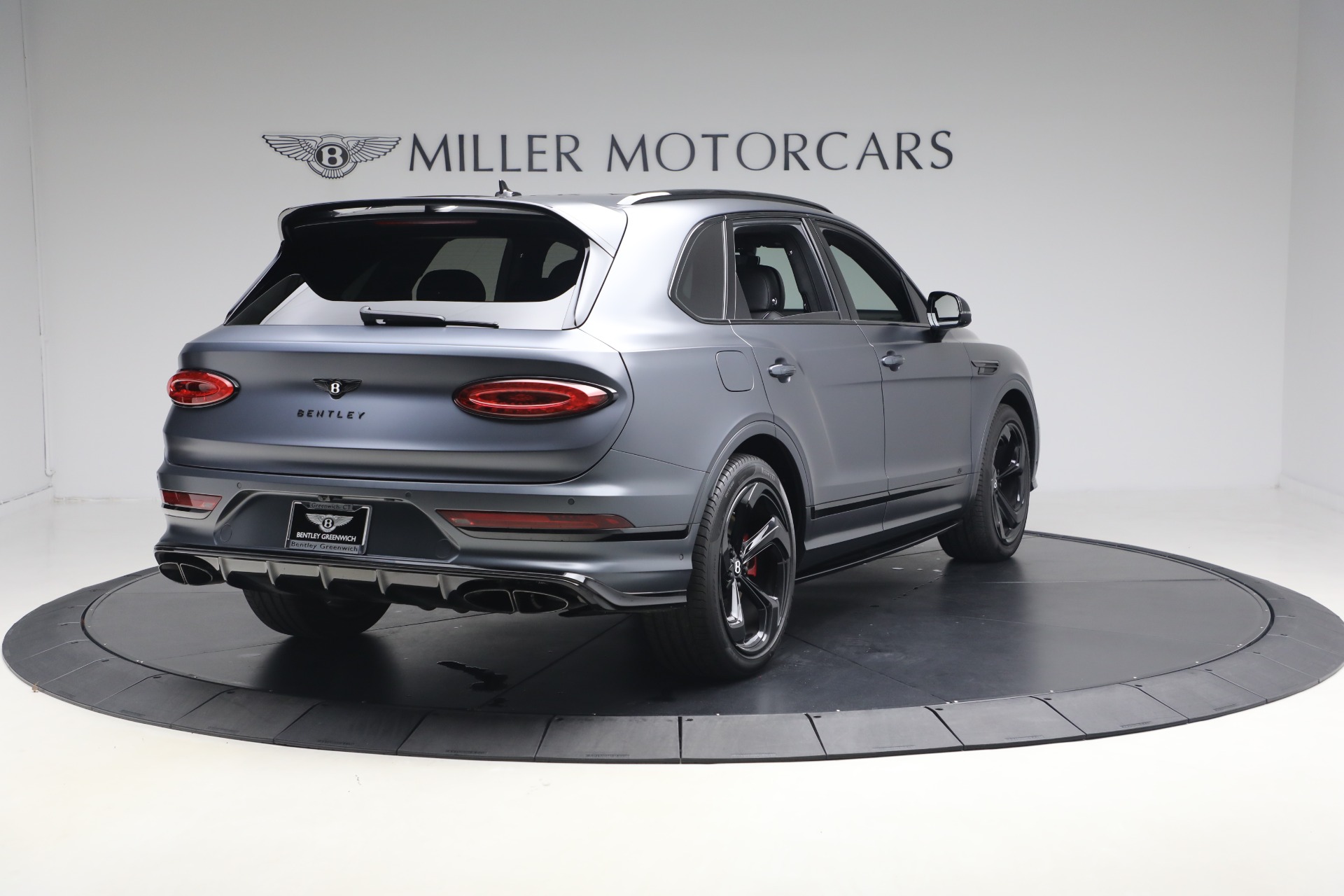 Used-2023-Bentley-Bentayga-S-V8