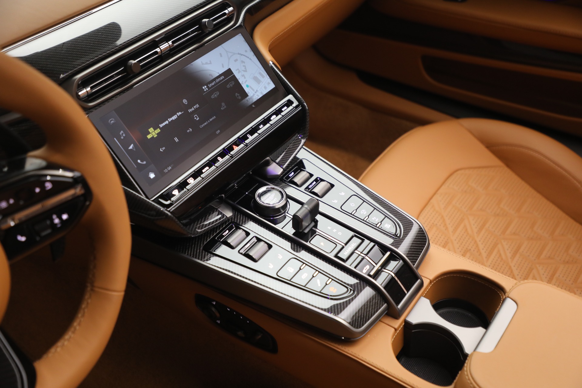 New-2026-Aston-Martin-Vanquish-Volante