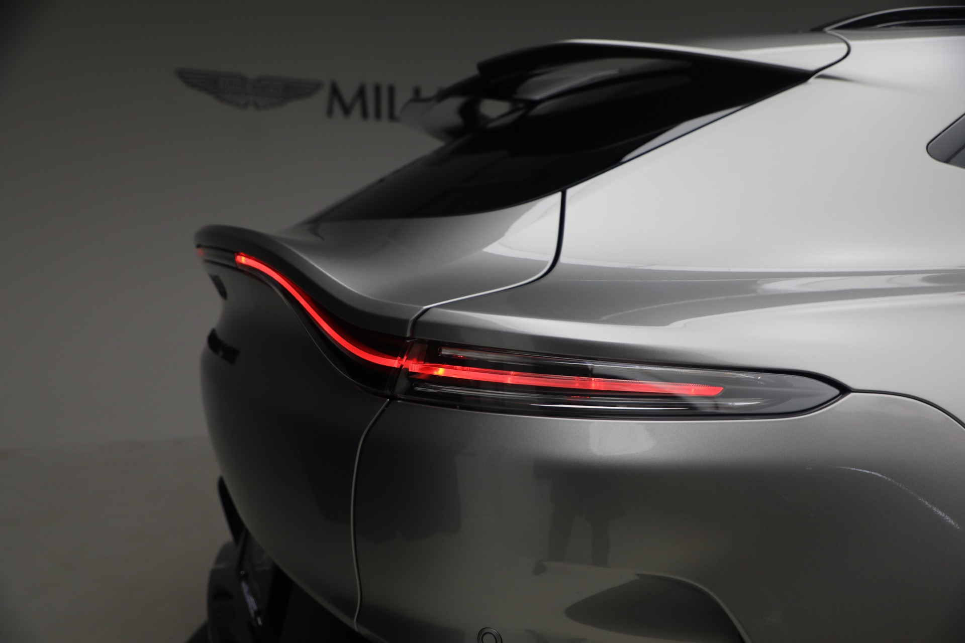 Used-2026-Aston-Martin-DBX-S