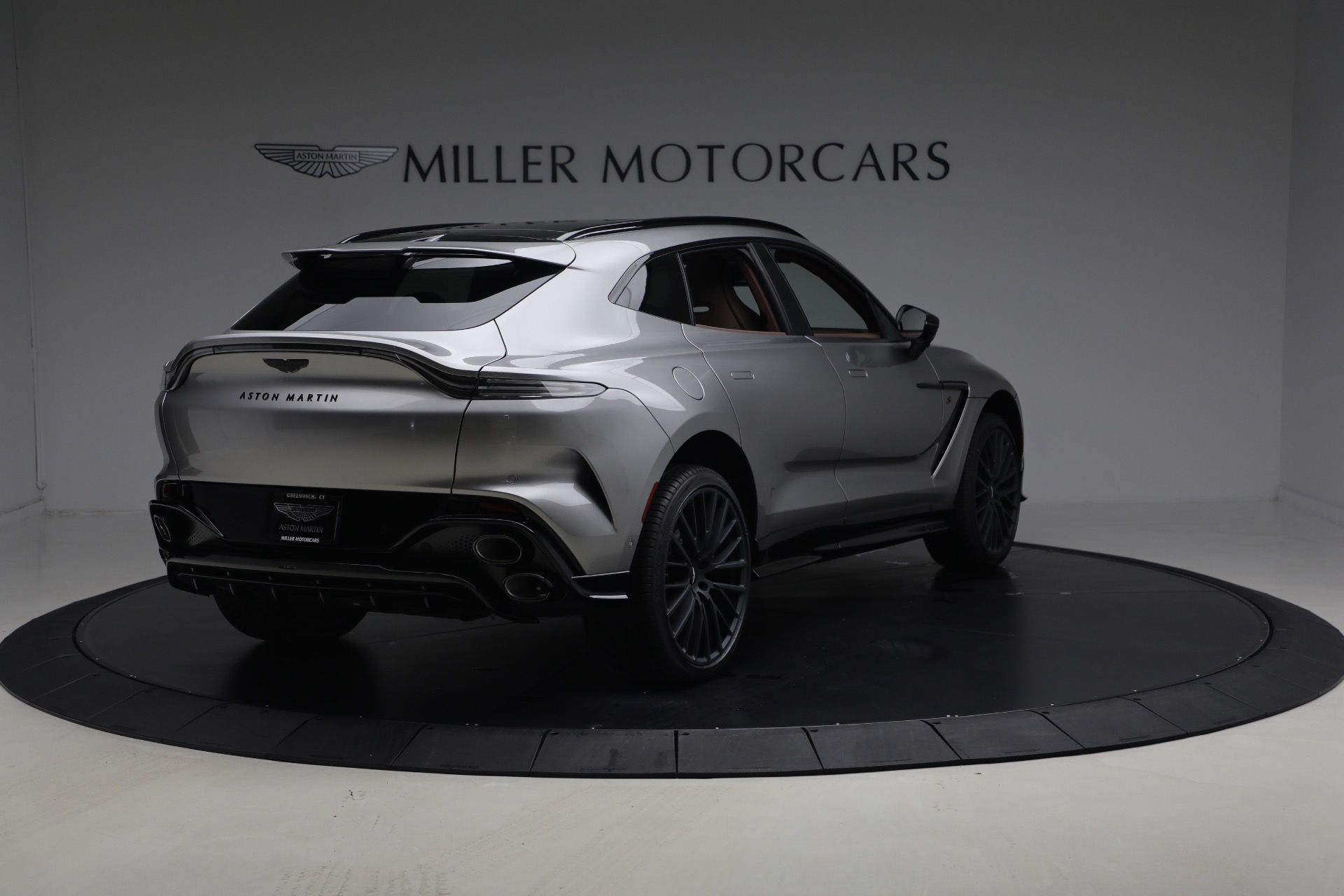 Used-2026-Aston-Martin-DBX-S