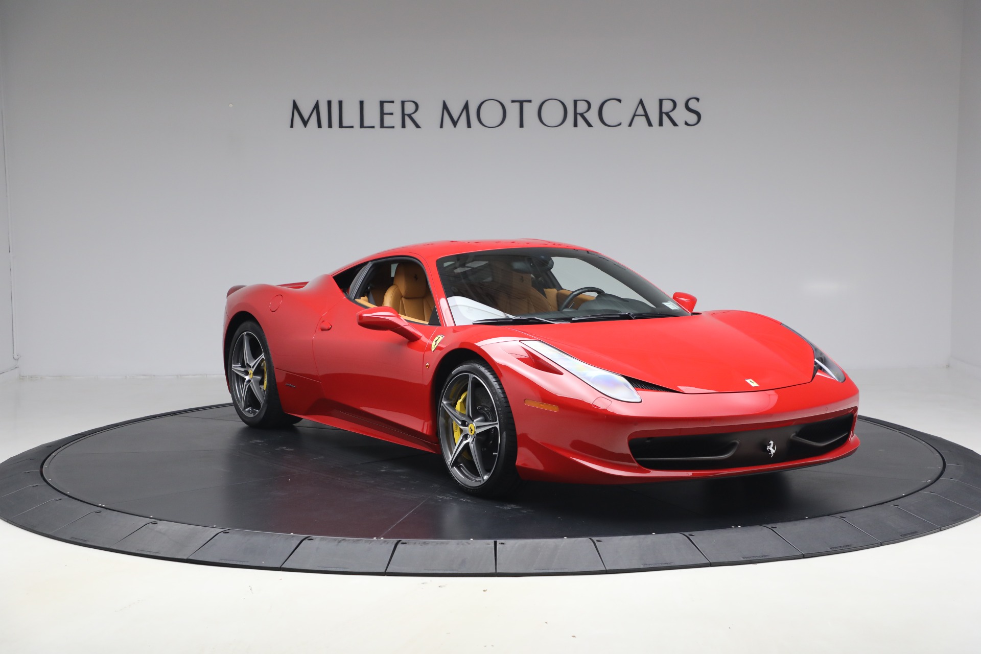 Used-2015-Ferrari-458-Italia