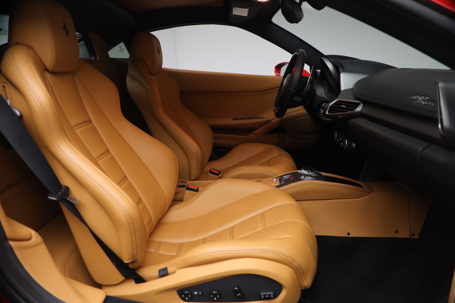 Used-2015-Ferrari-458-Italia