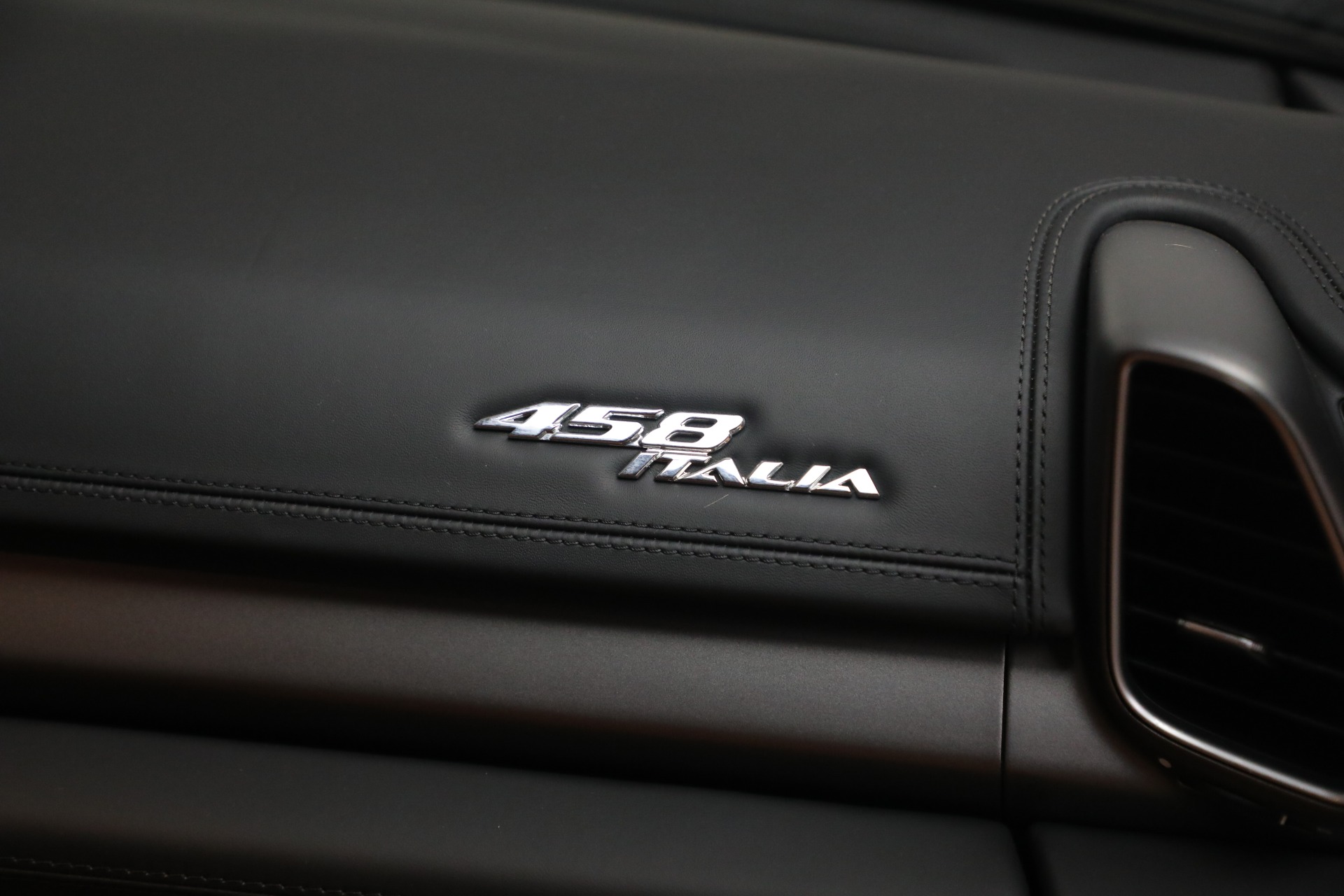 Used-2015-Ferrari-458-Italia