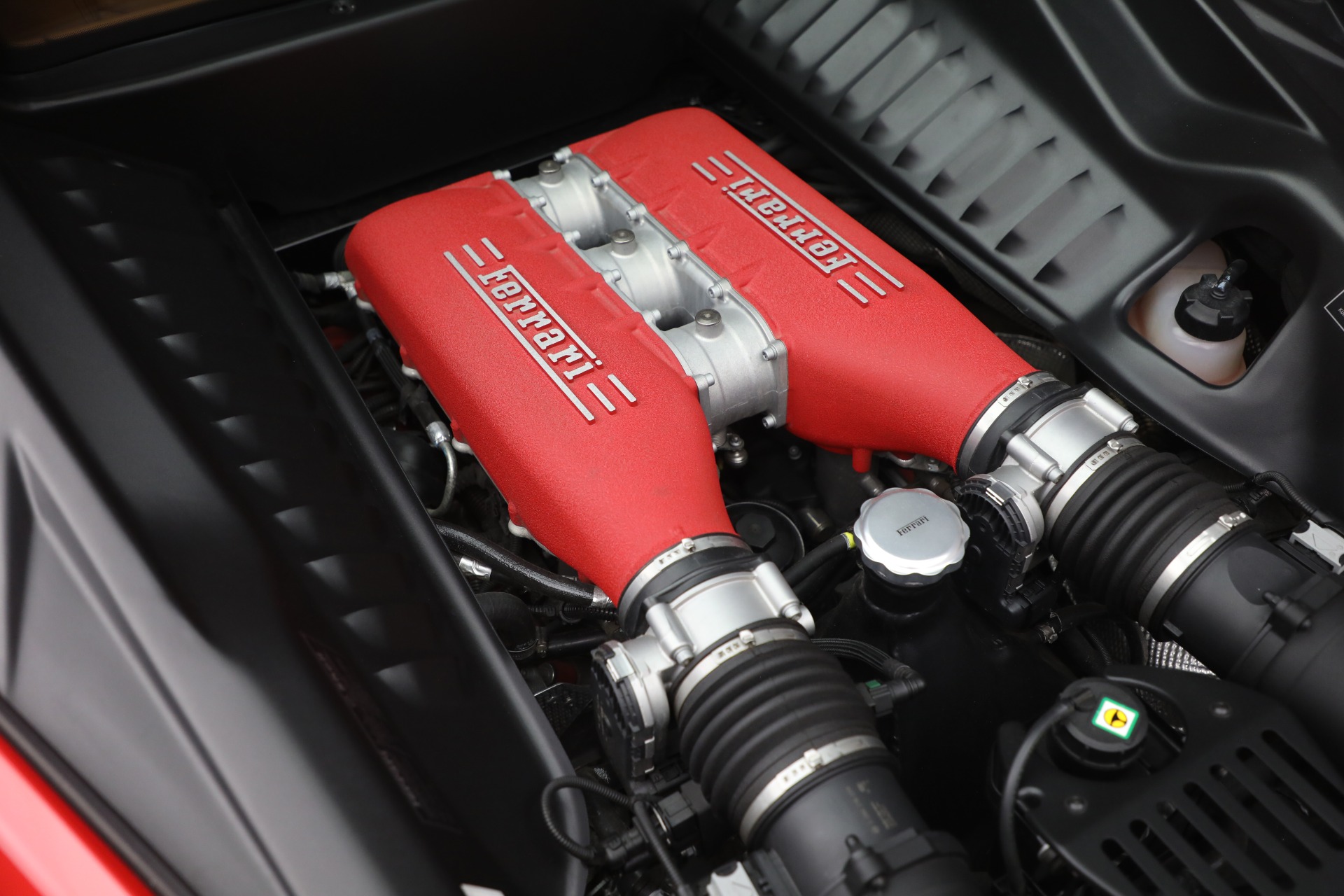 Used-2015-Ferrari-458-Italia