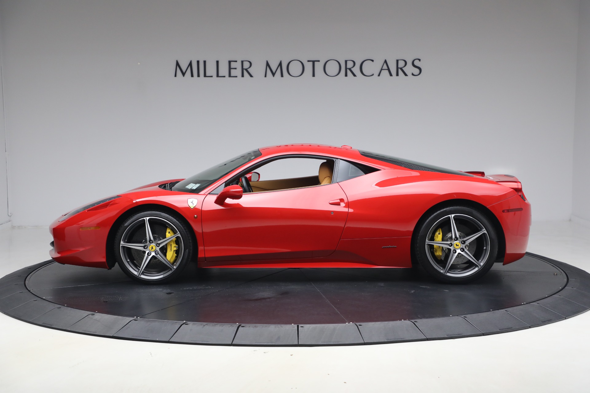 Used-2015-Ferrari-458-Italia