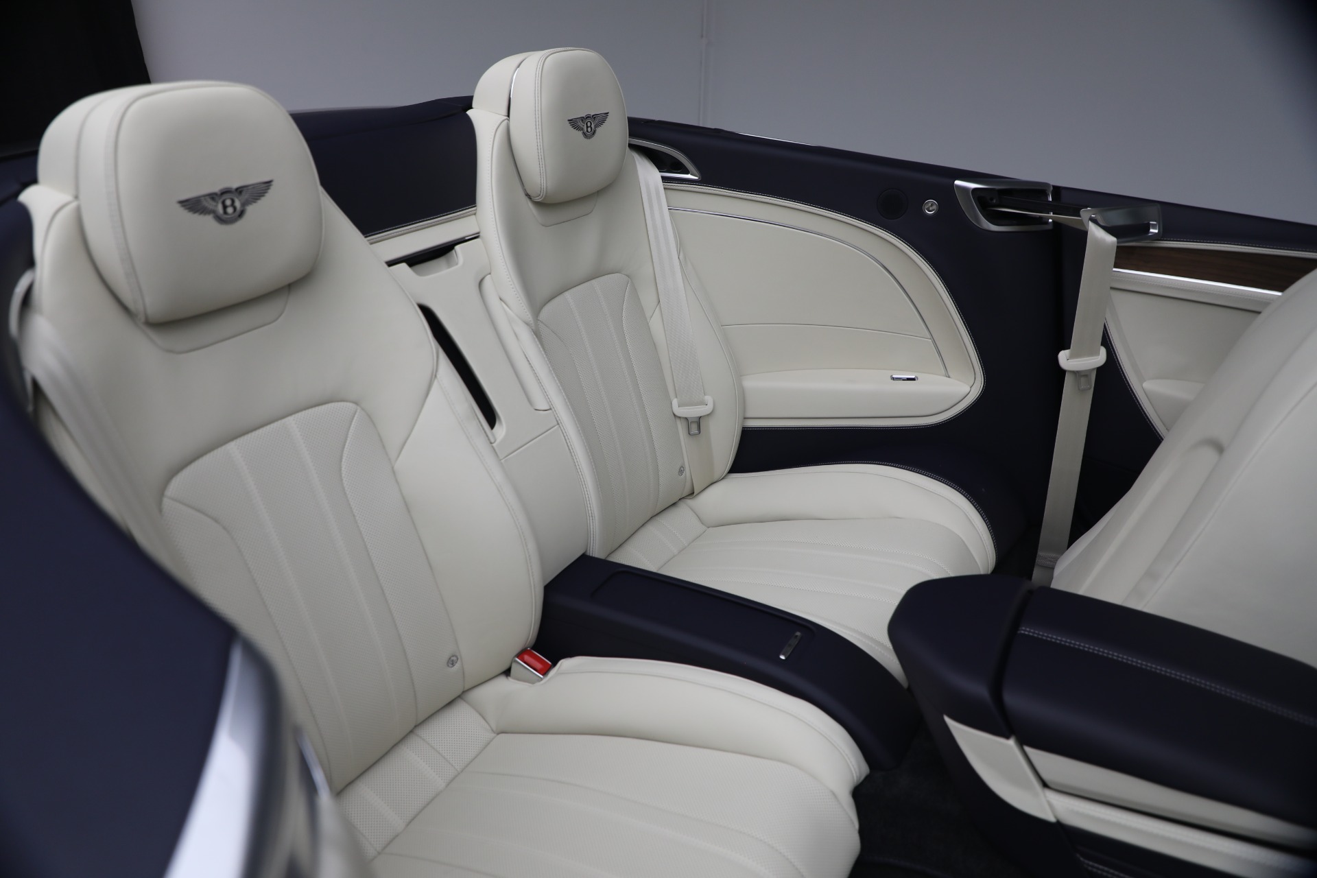 New-2026-Bentley-Continental-GTC