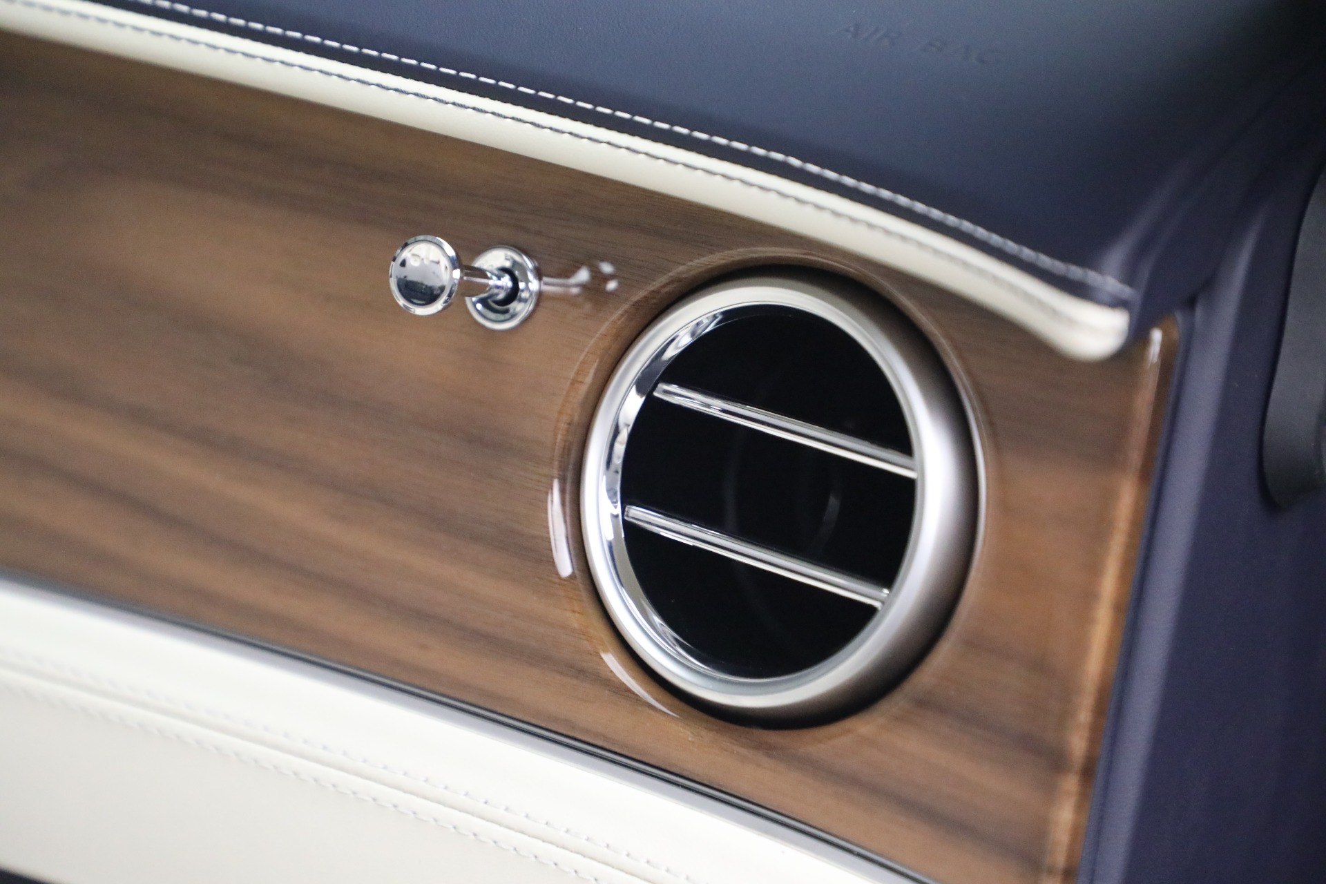 New-2026-Bentley-Continental-GTC