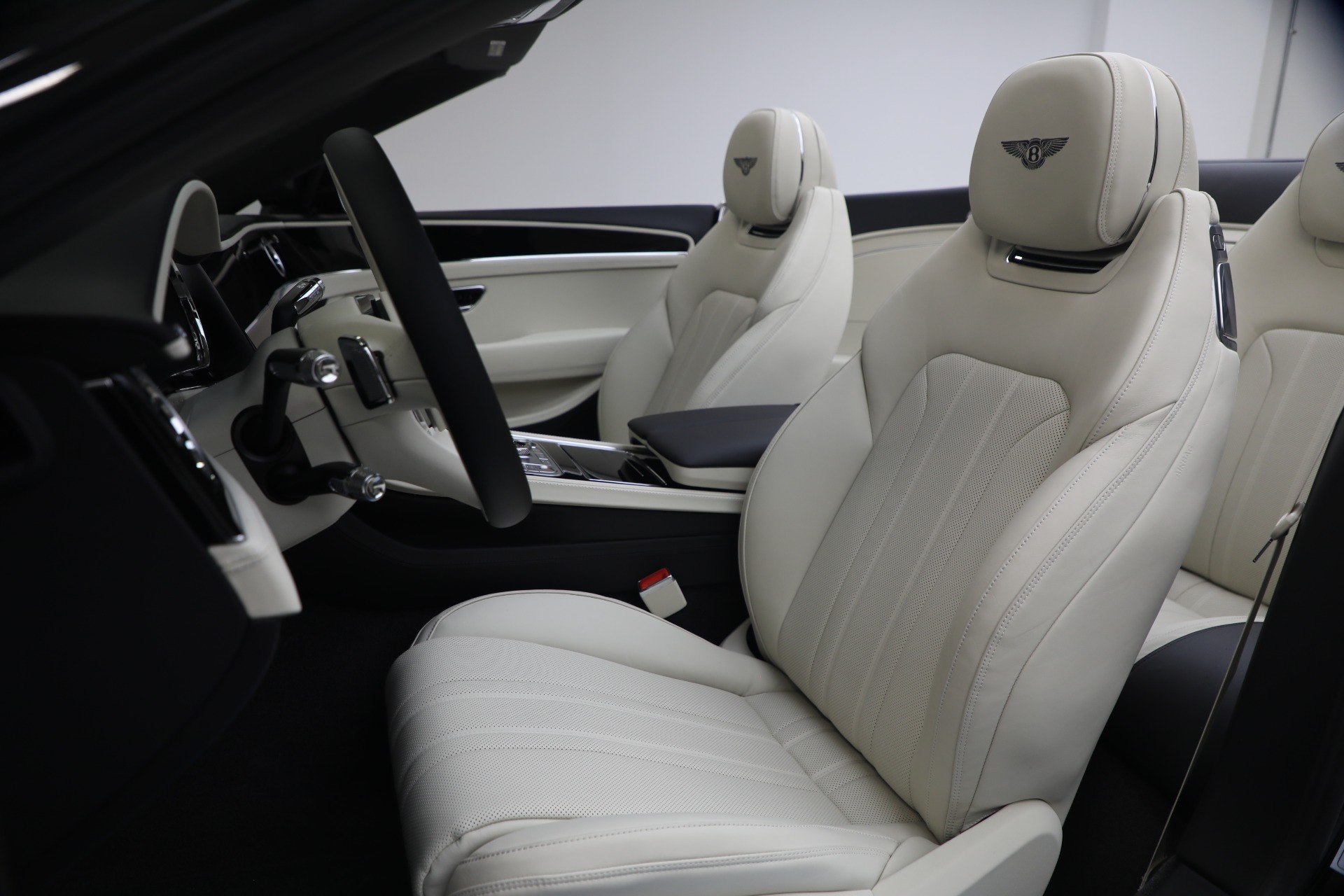 New-2026-Bentley-Continental-GTC