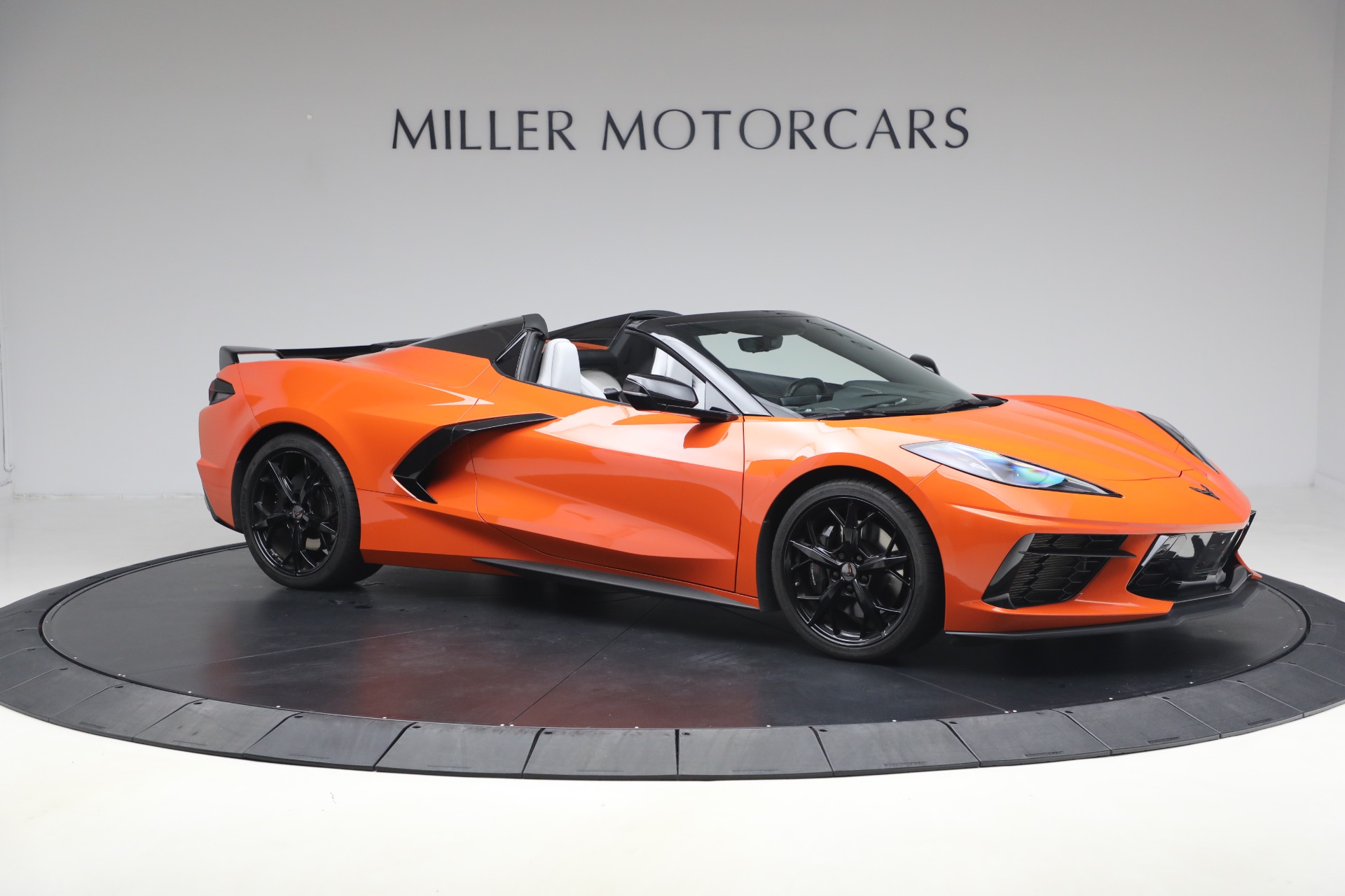 Used-2020-Chevrolet-Corvette-Stingray