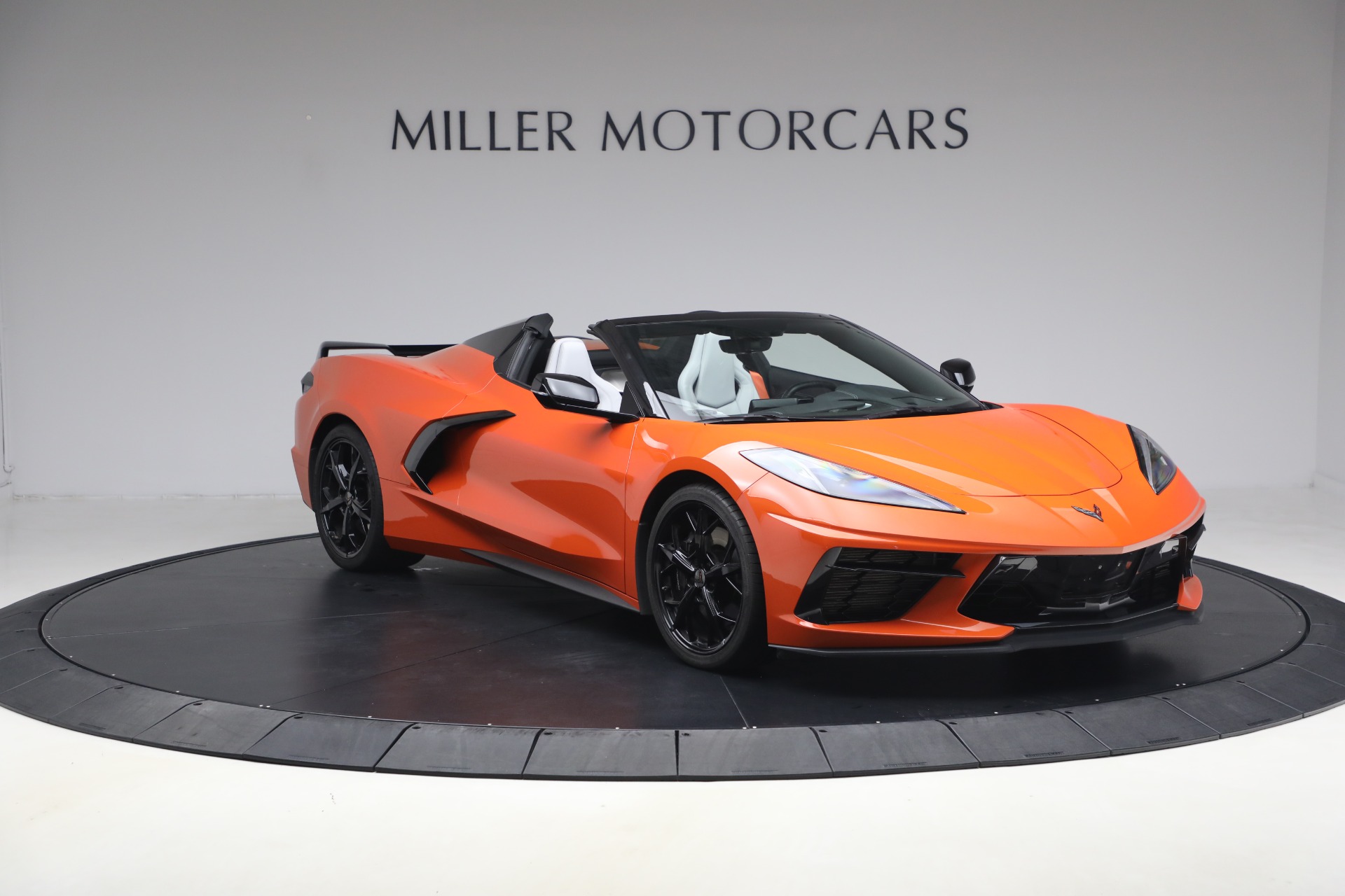 Used-2020-Chevrolet-Corvette-Stingray