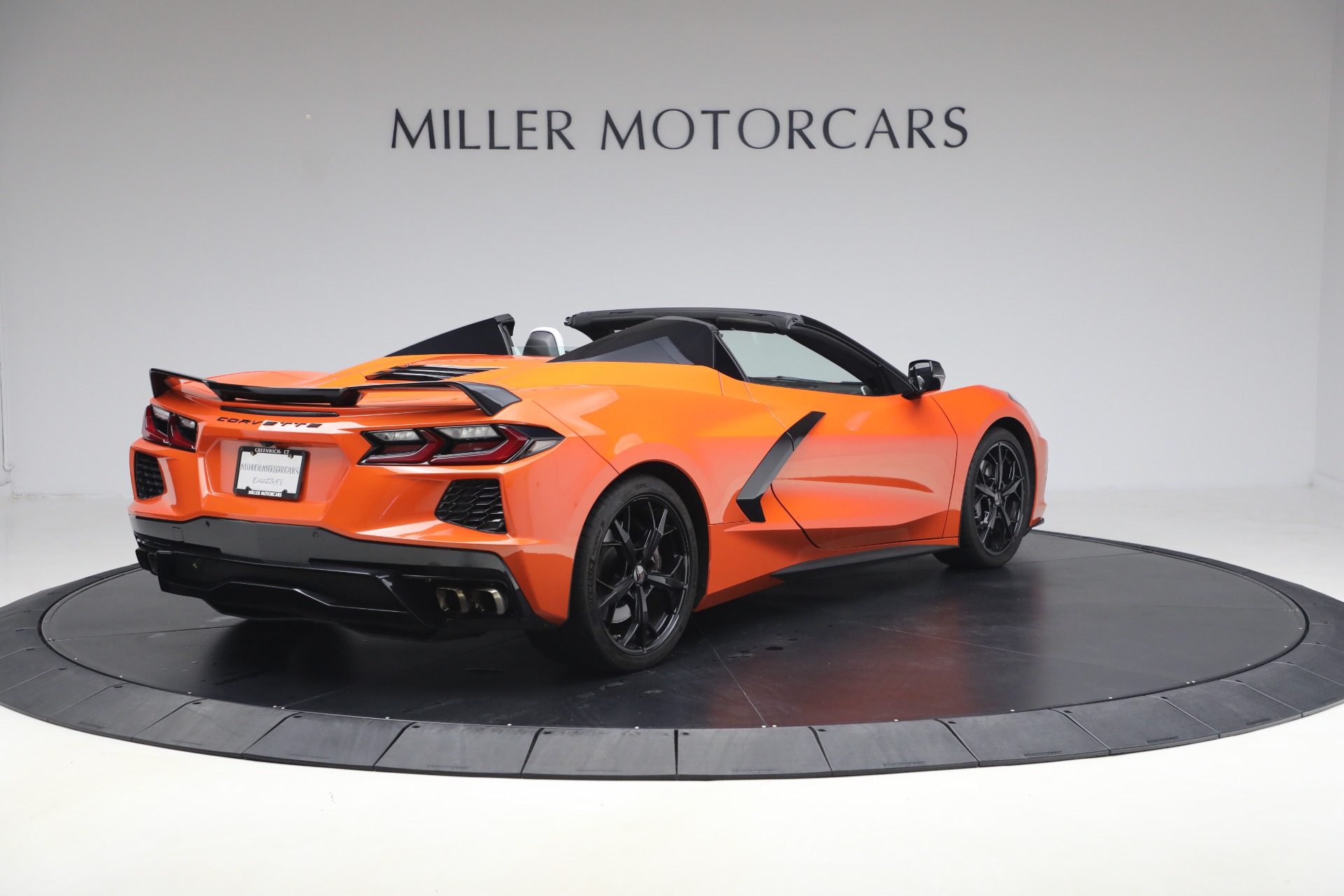 Used-2020-Chevrolet-Corvette-Stingray