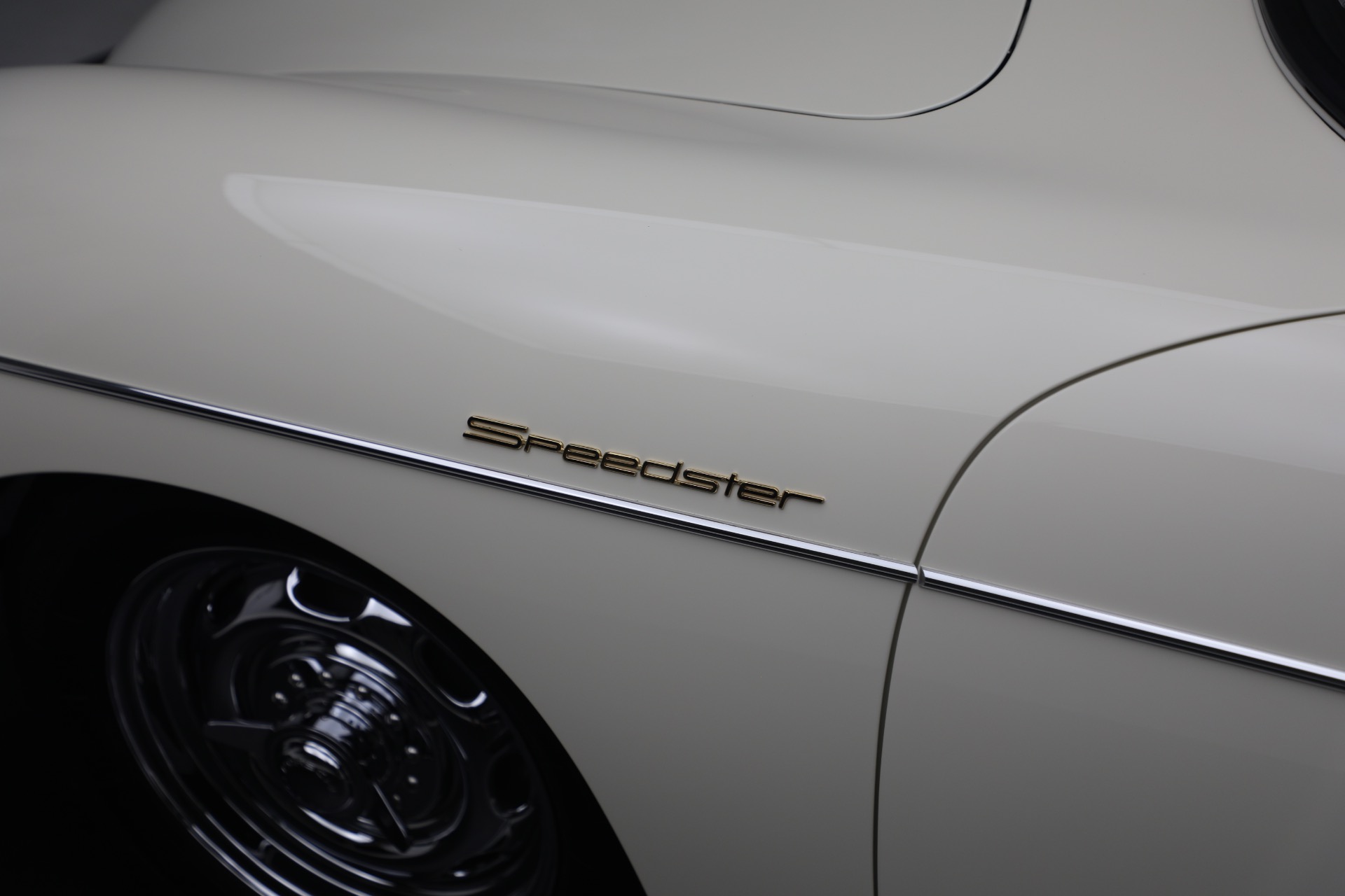 Used-1957-Porsche-356-Speedster-1600-Super