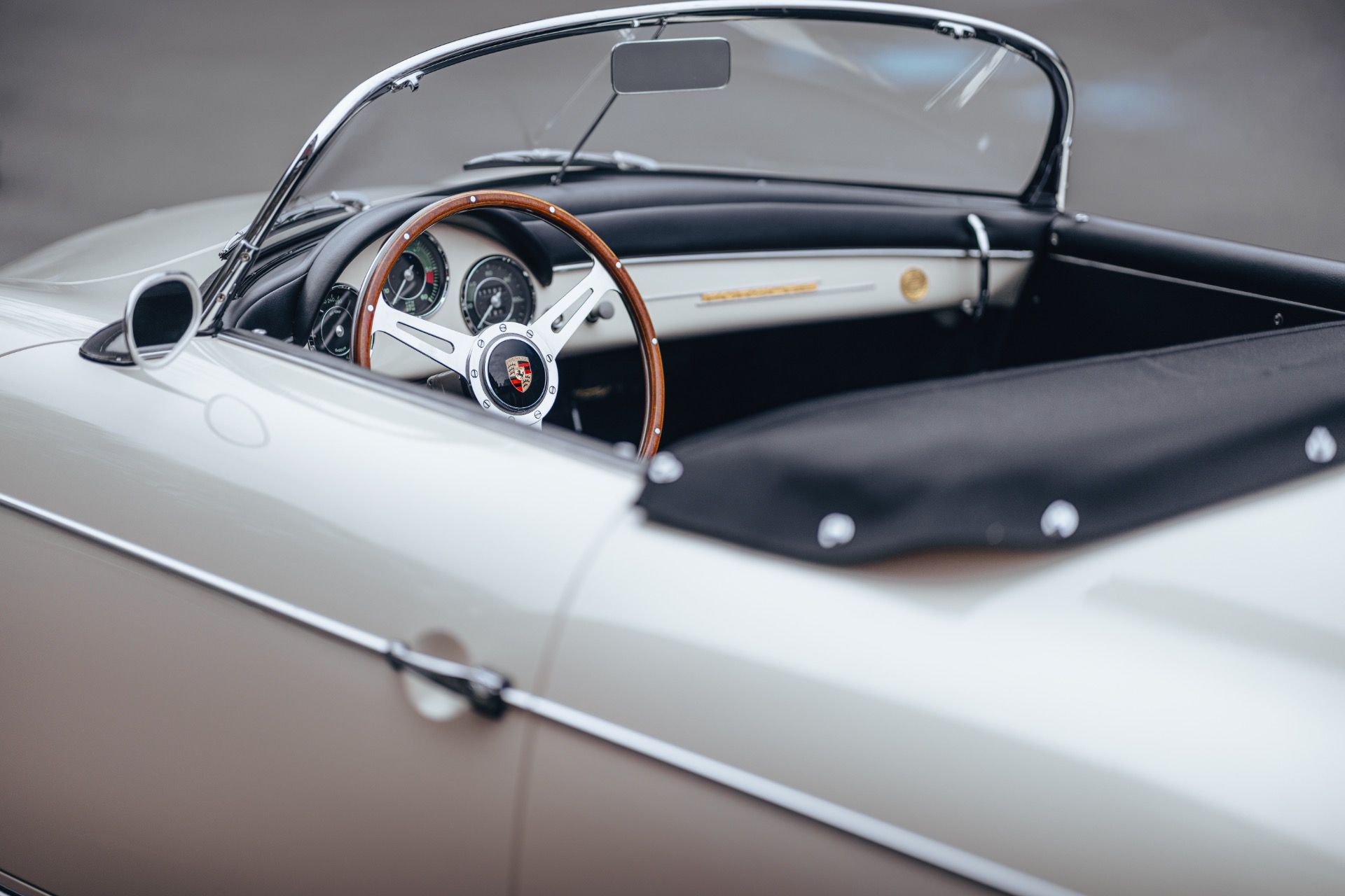 Used-1957-Porsche-356-Speedster-1600-Super