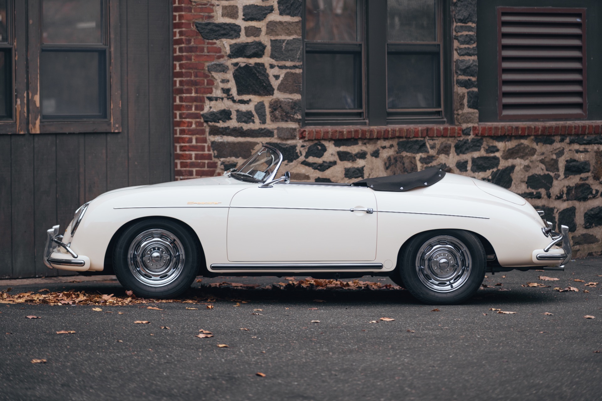 Used-1957-Porsche-356-Speedster-1600-Super