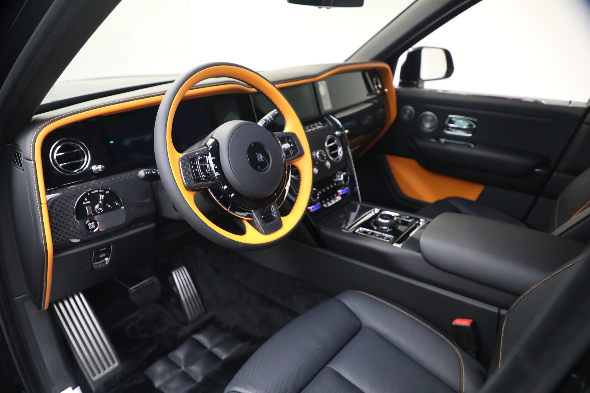 Used-2026-Rolls-Royce-Black-Badge-Cullinan