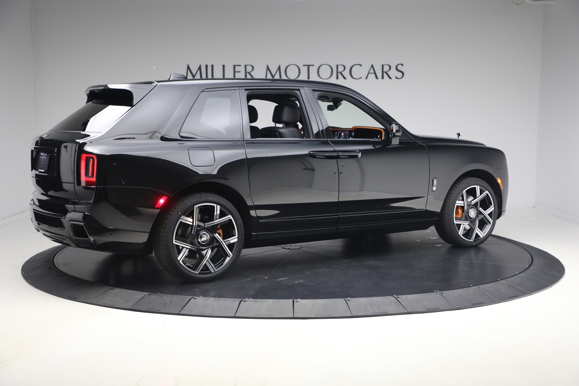 Used-2026-Rolls-Royce-Black-Badge-Cullinan