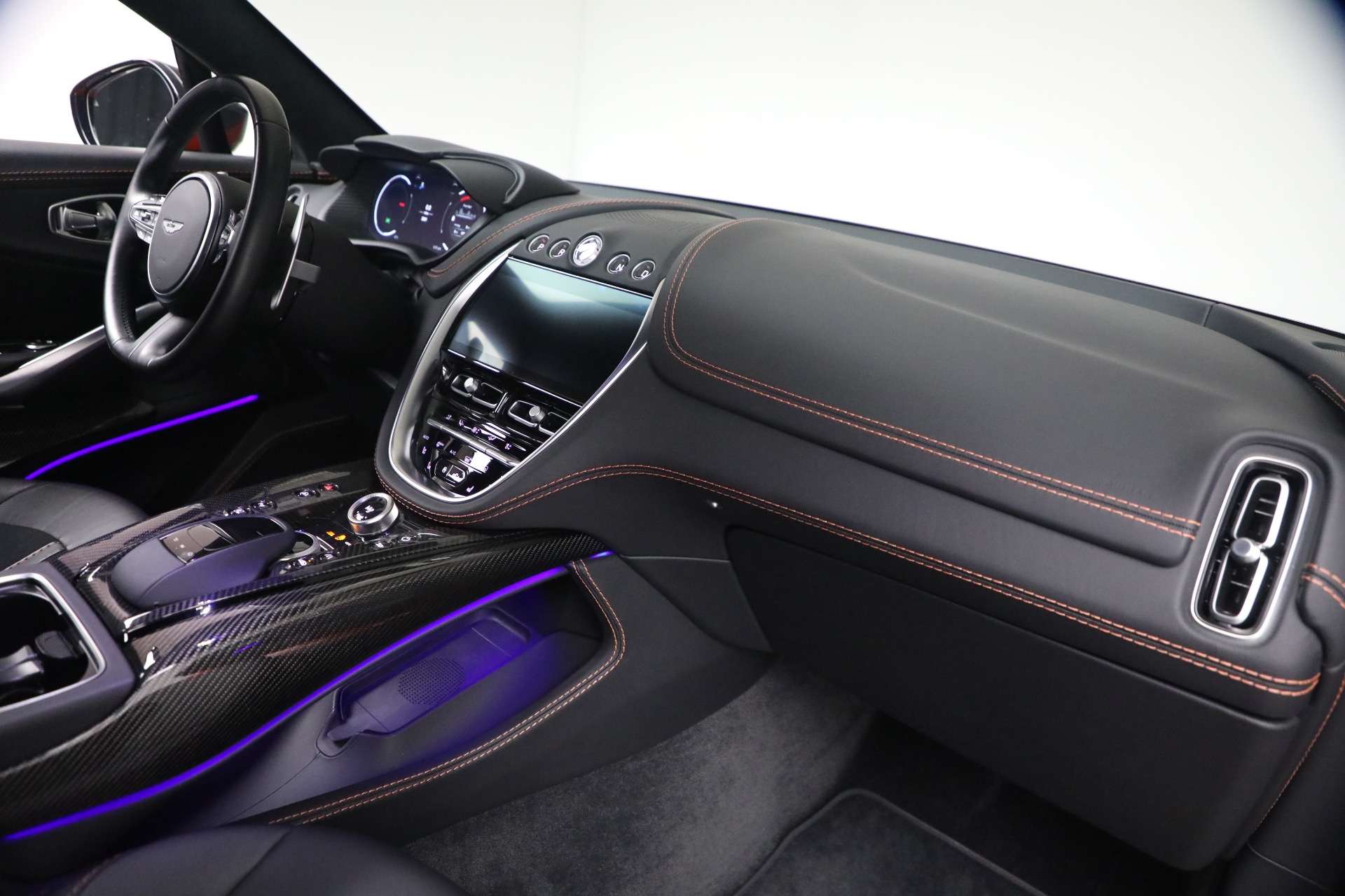 Used-2023-Aston-Martin-DBX-707