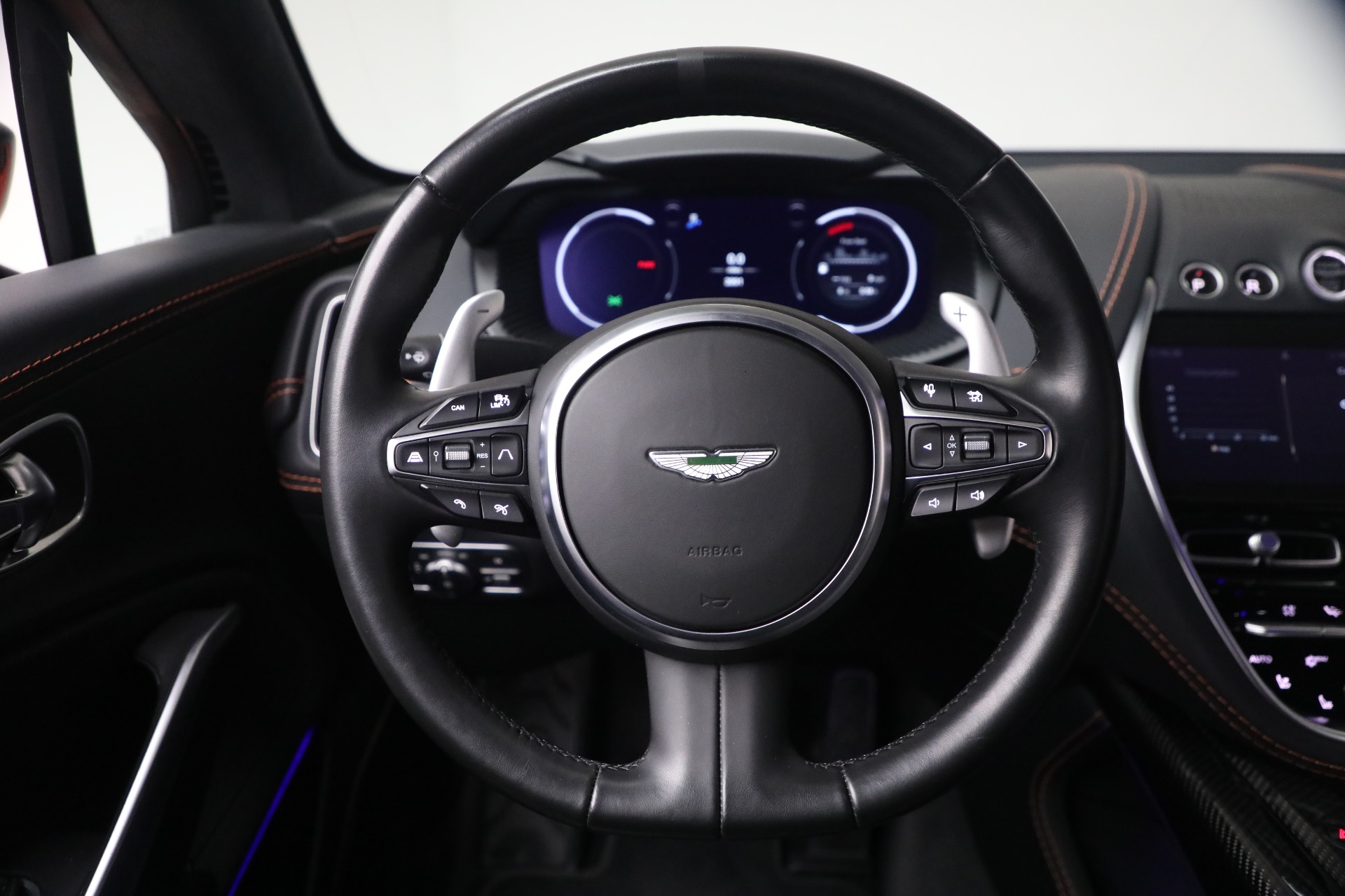 Used-2023-Aston-Martin-DBX-707