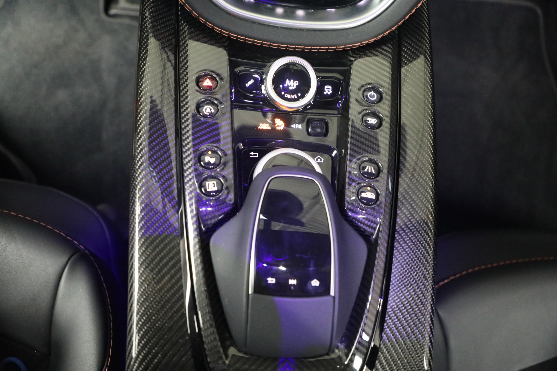 Used-2023-Aston-Martin-DBX-707