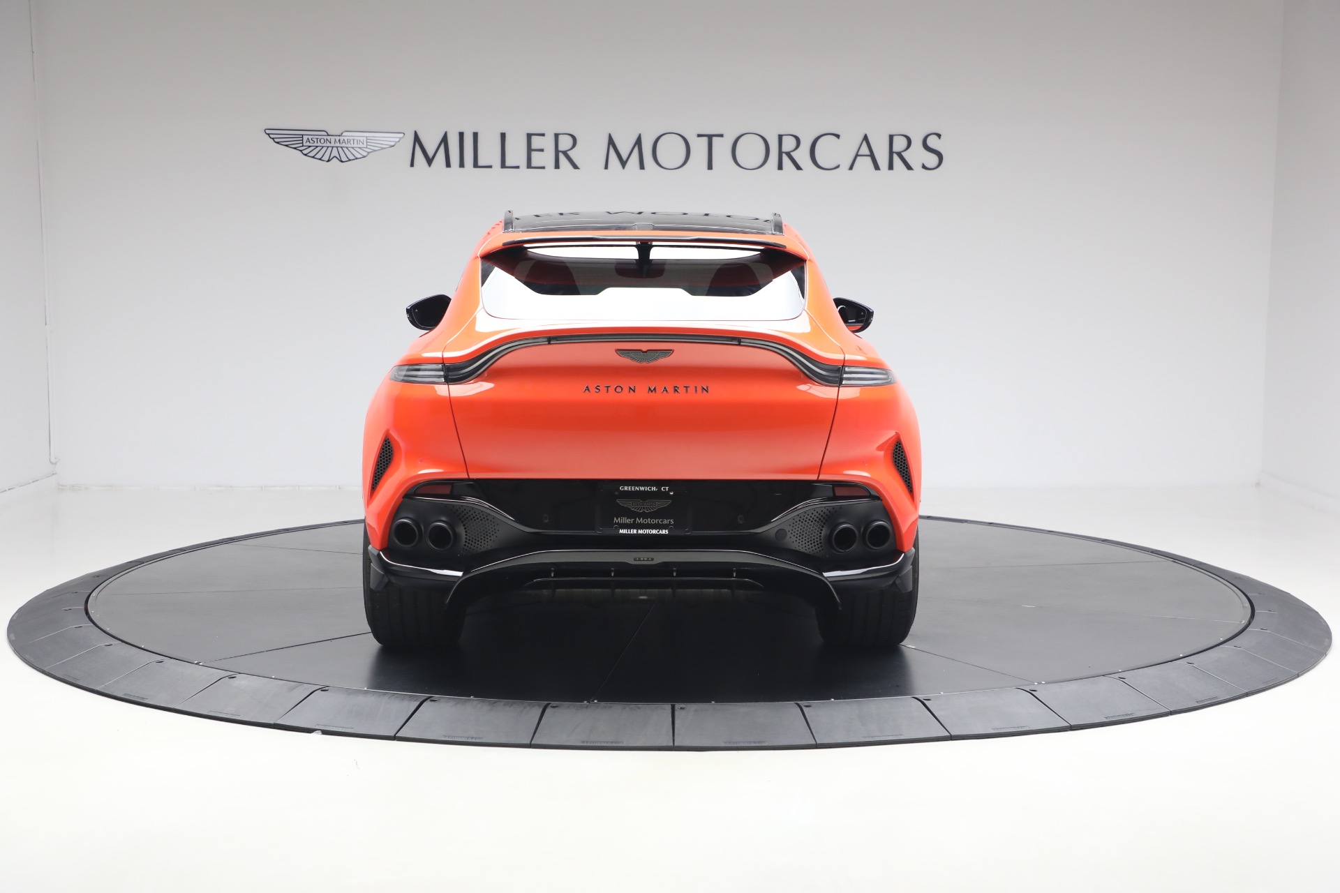 Used-2023-Aston-Martin-DBX-707