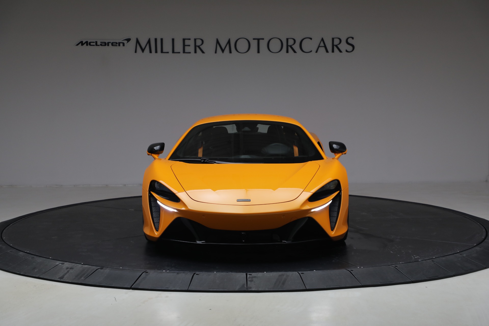 New-2026-McLaren-Artura-TechLux