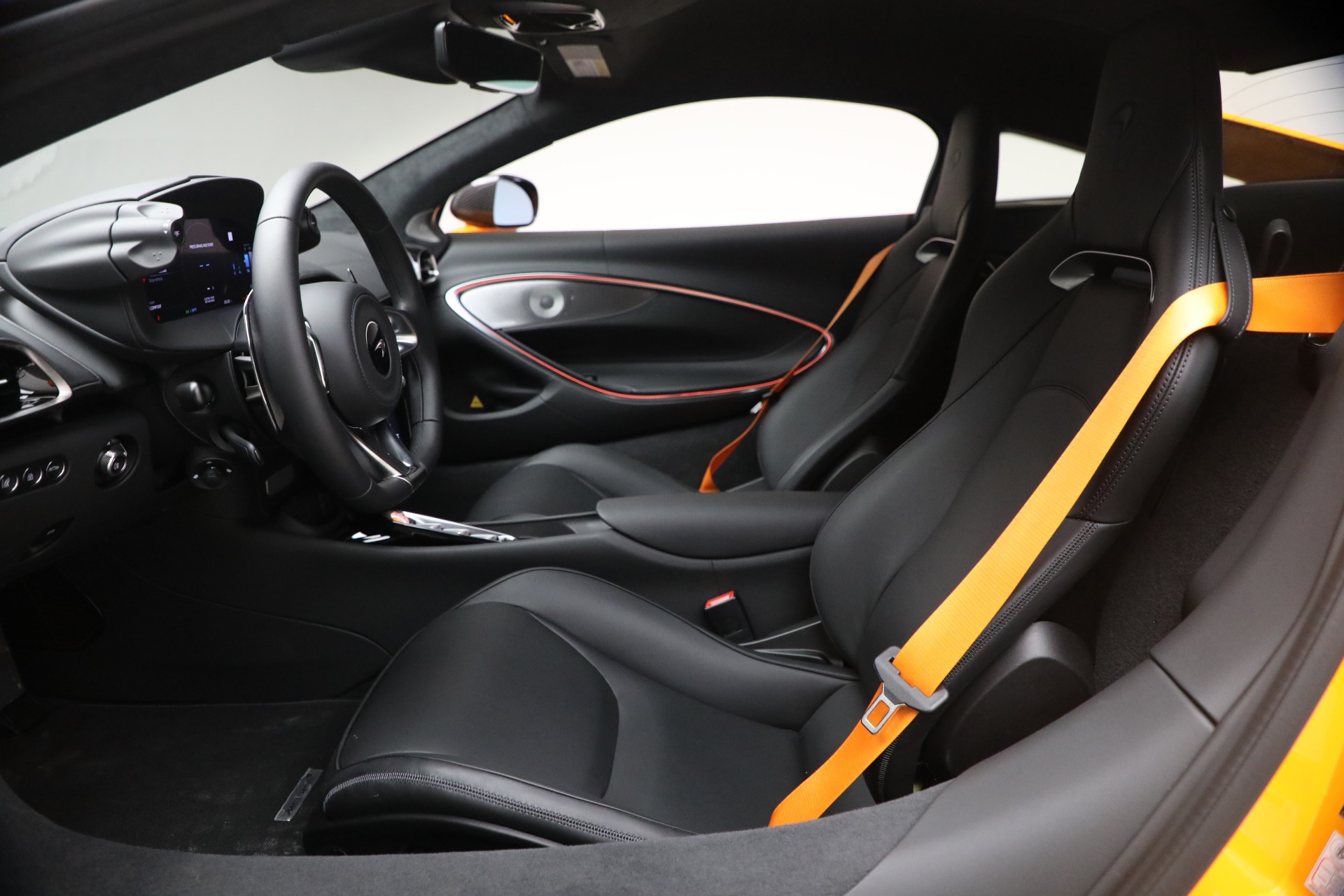 New-2026-McLaren-Artura-TechLux