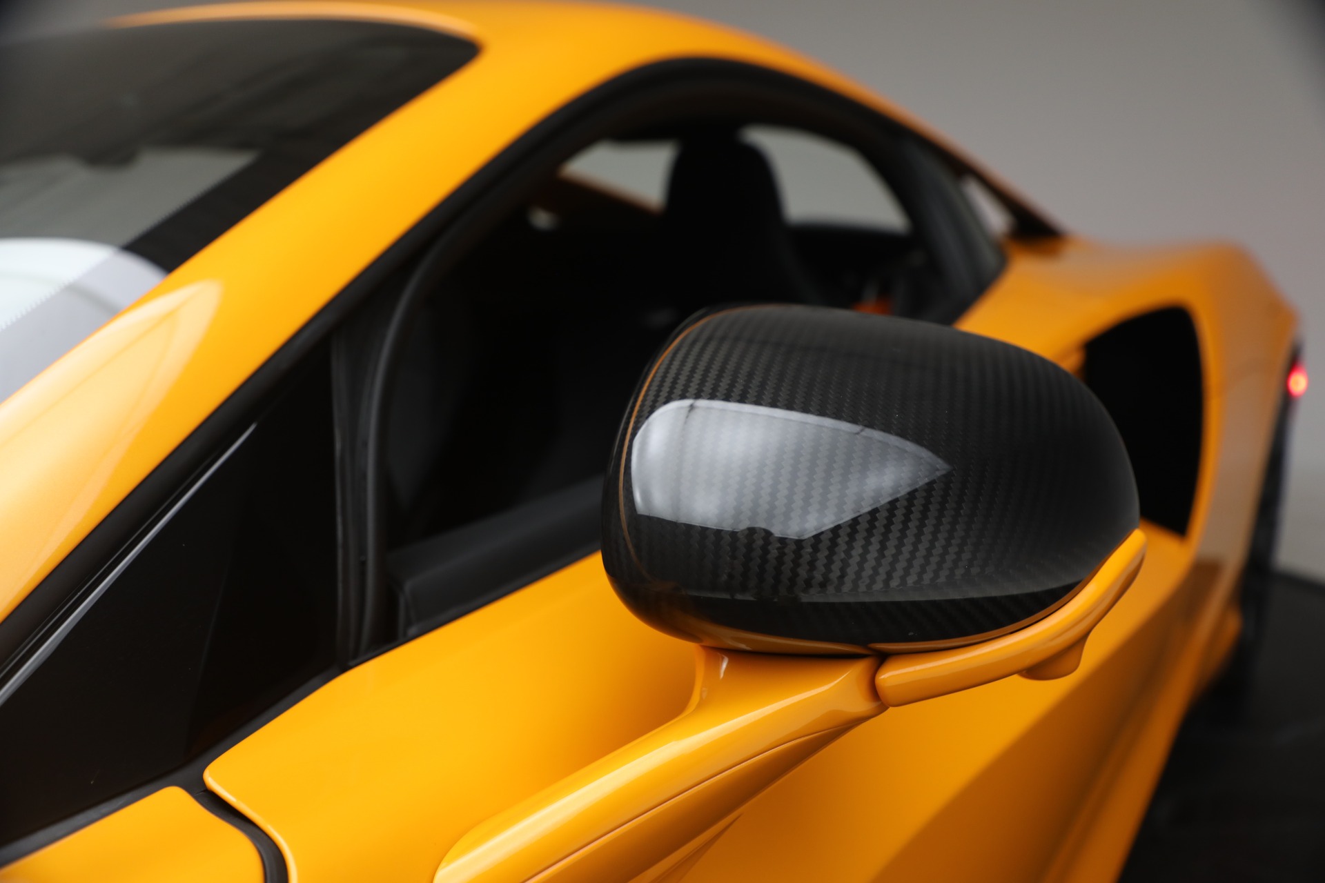 New-2026-McLaren-Artura-TechLux