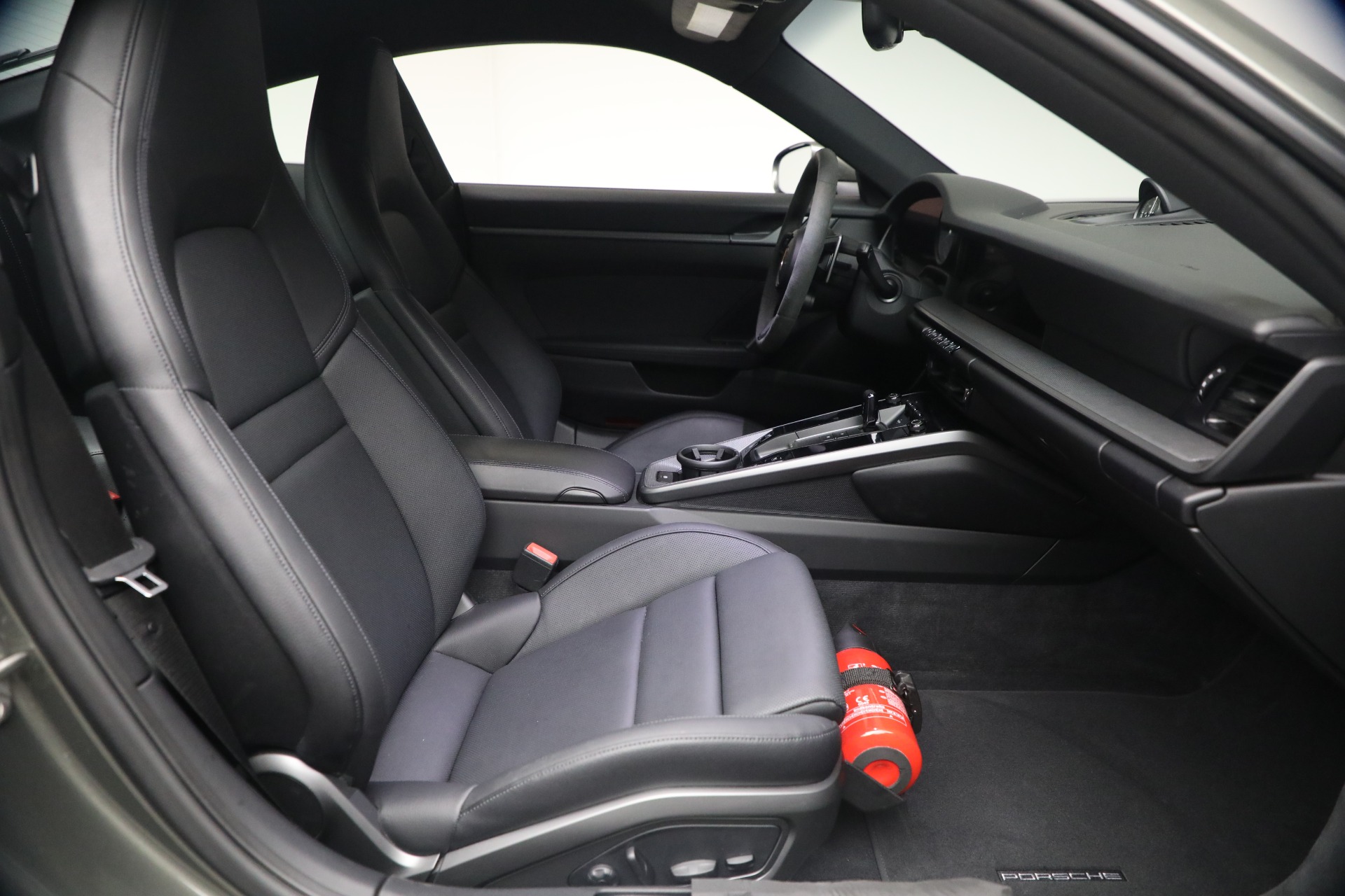 Used-2022-Porsche-911-Carrera