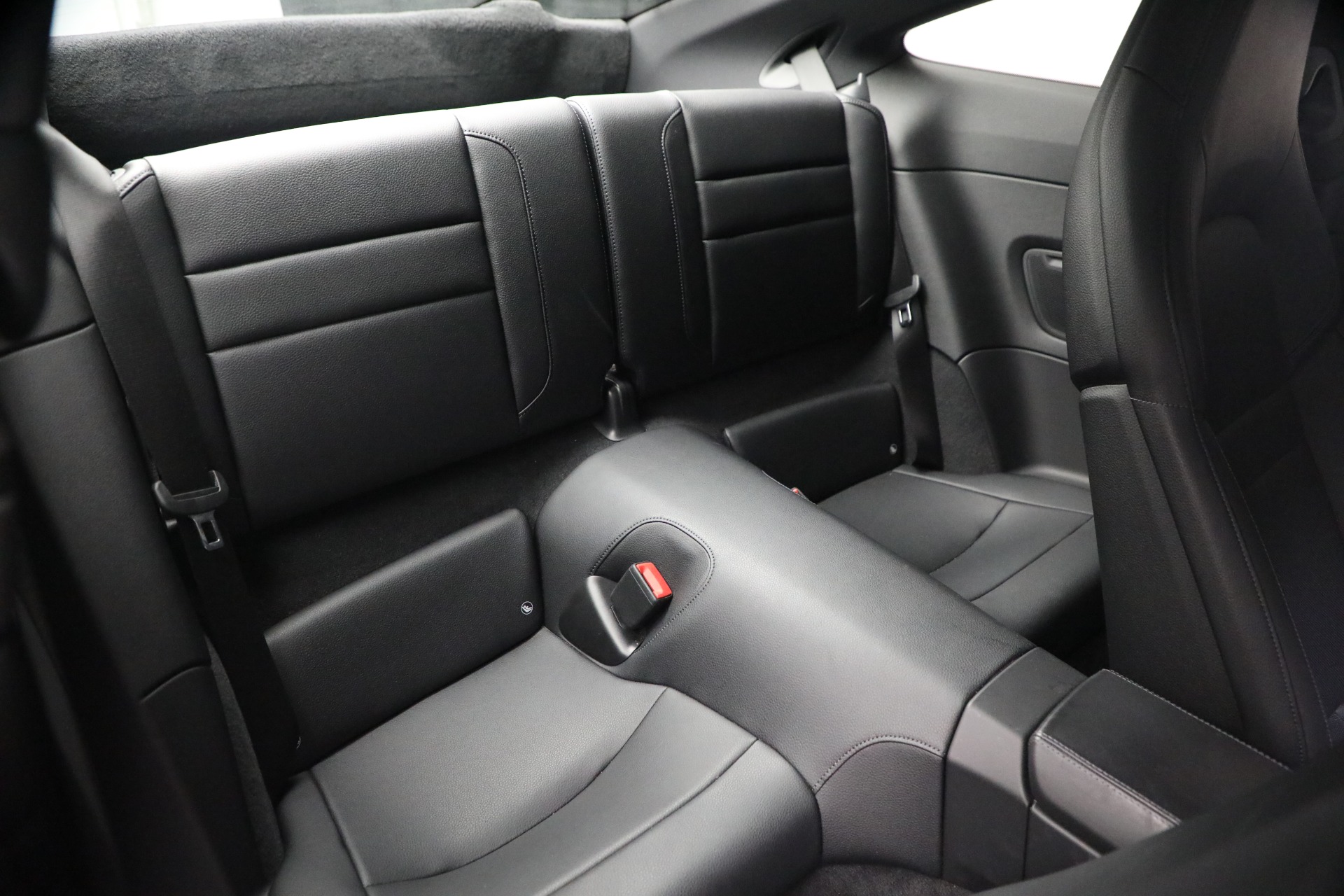 Used-2022-Porsche-911-Carrera