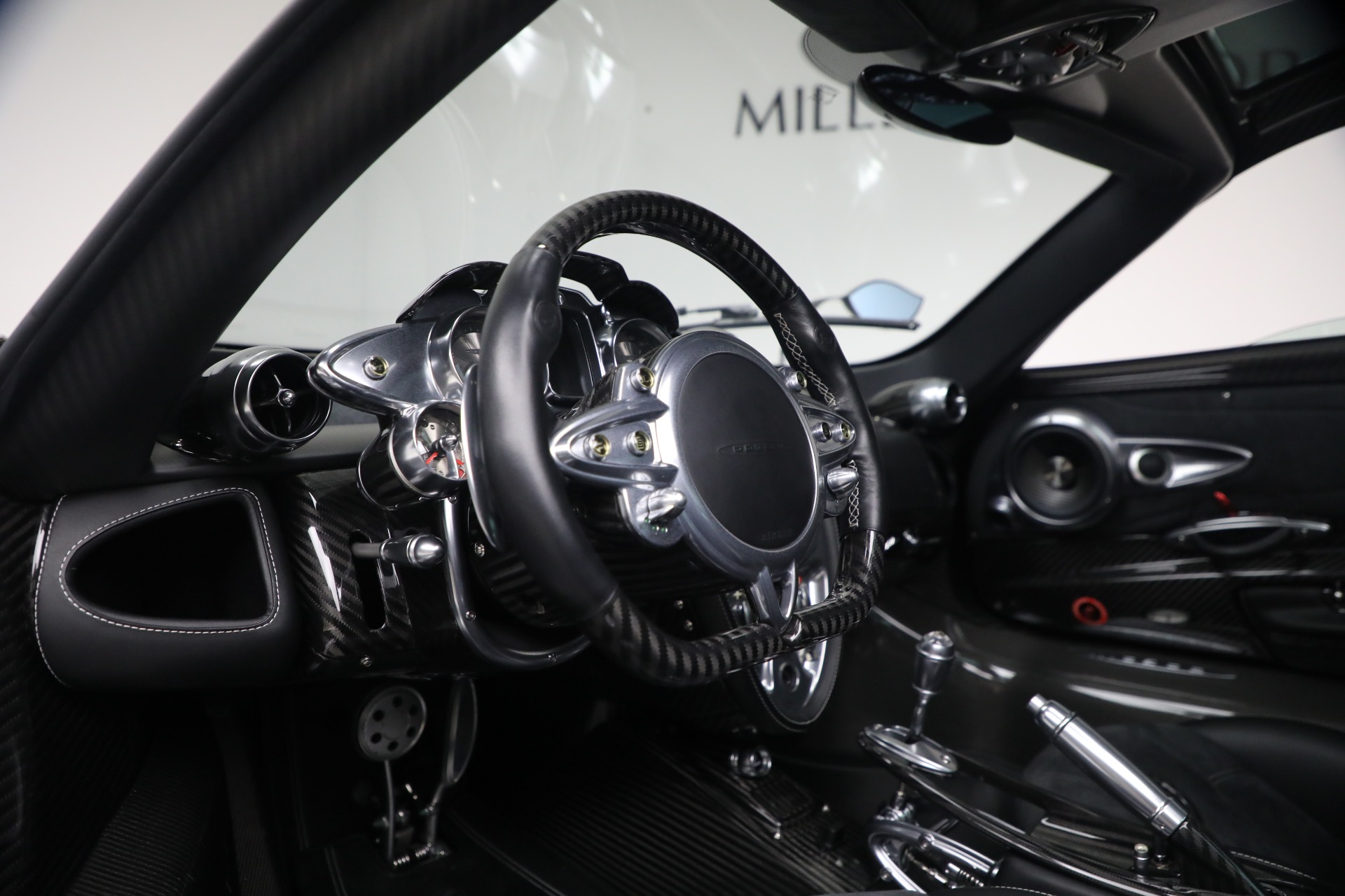 Used-2014-Pagani-Huayra-Tempesta