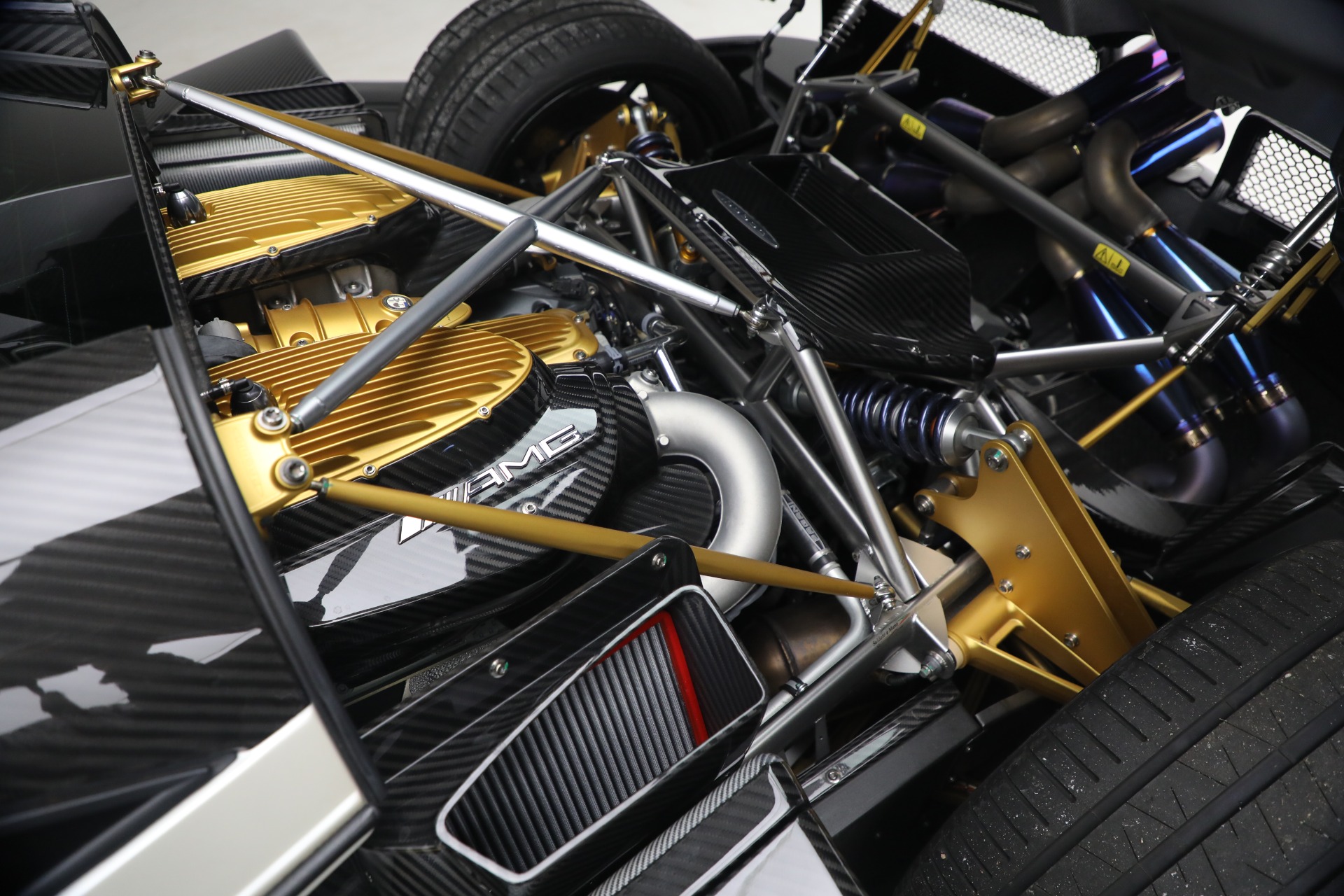 Used-2014-Pagani-Huayra-Tempesta