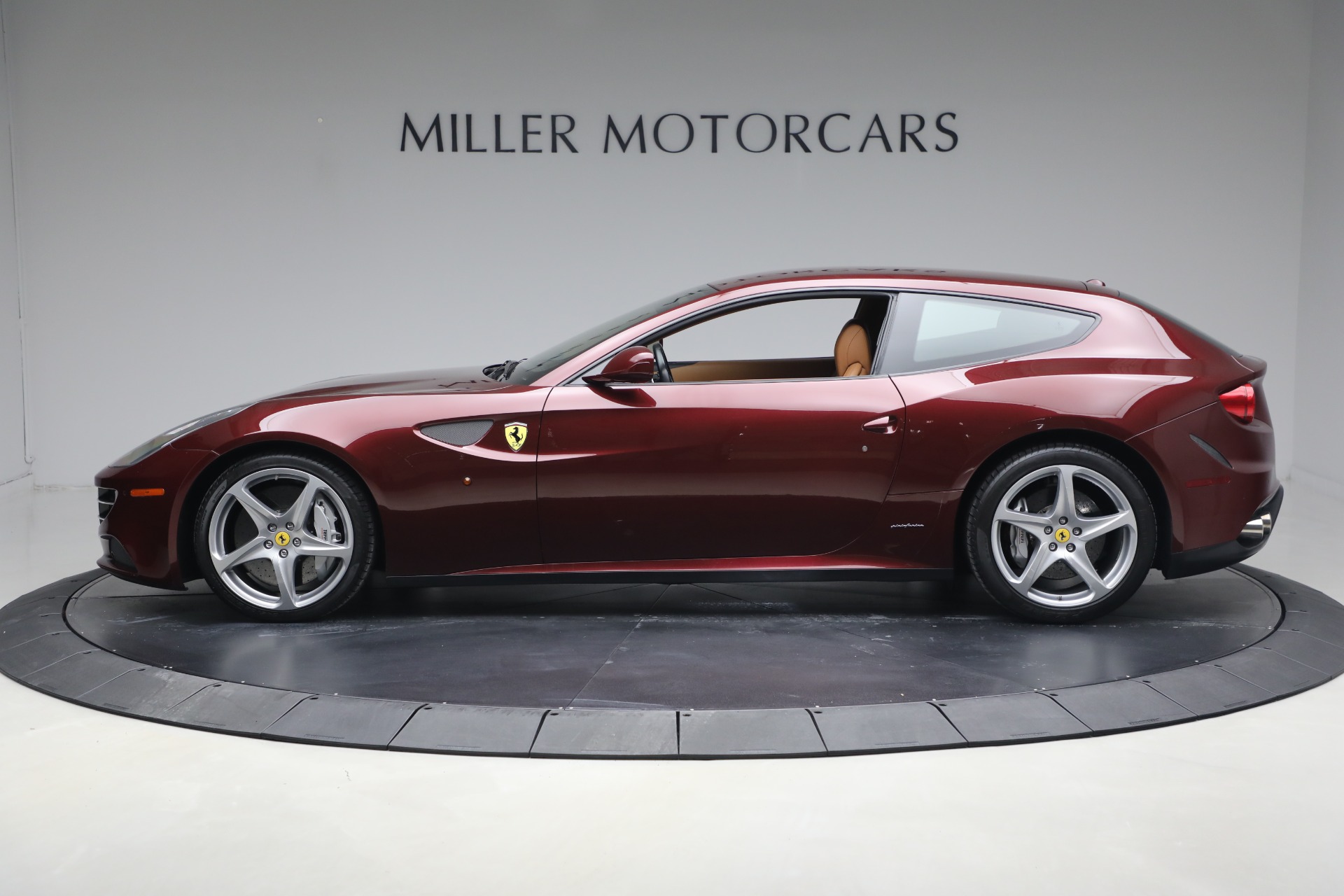 Used-2012-Ferrari-FF