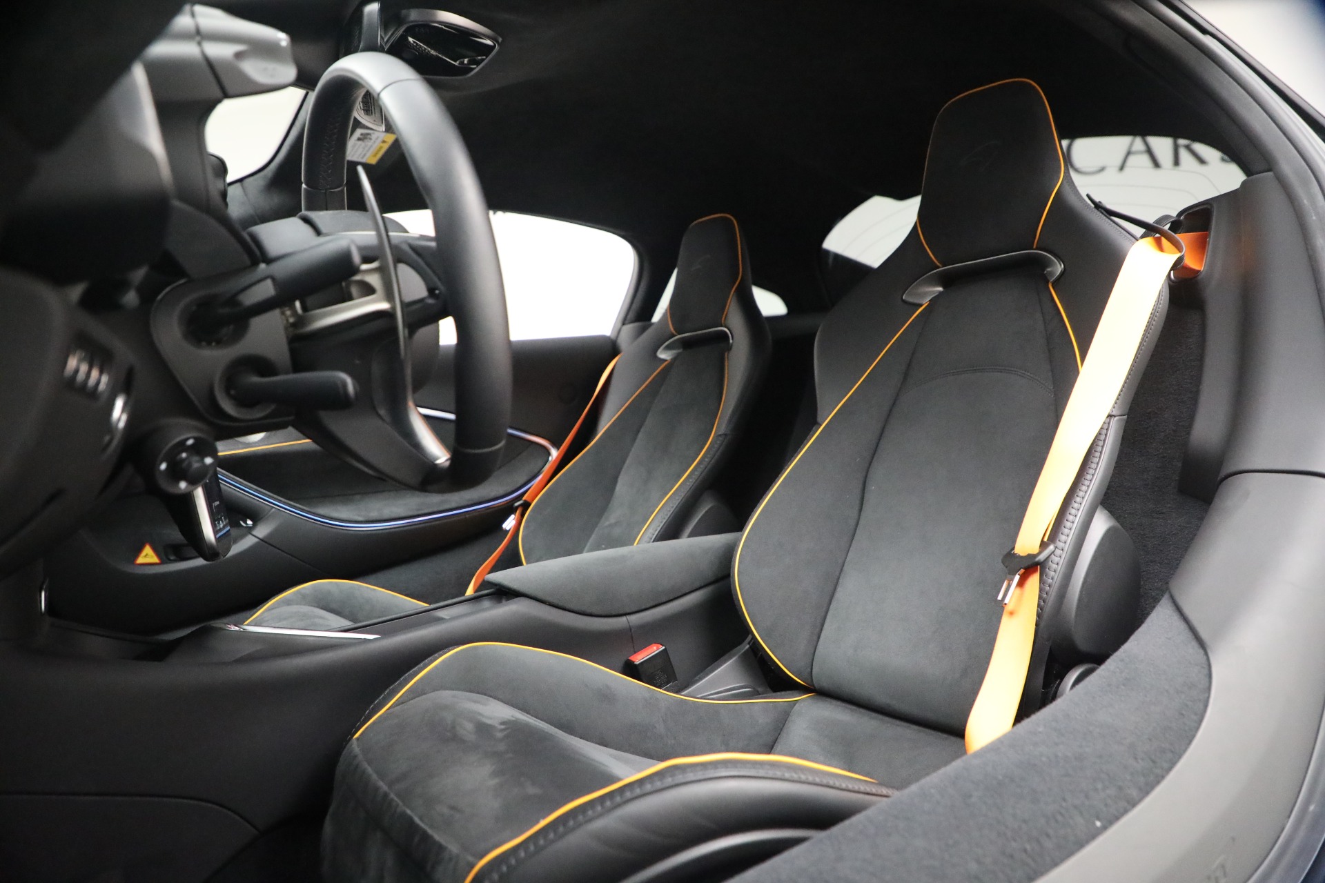 Used-2024-McLaren-Artura-Performance