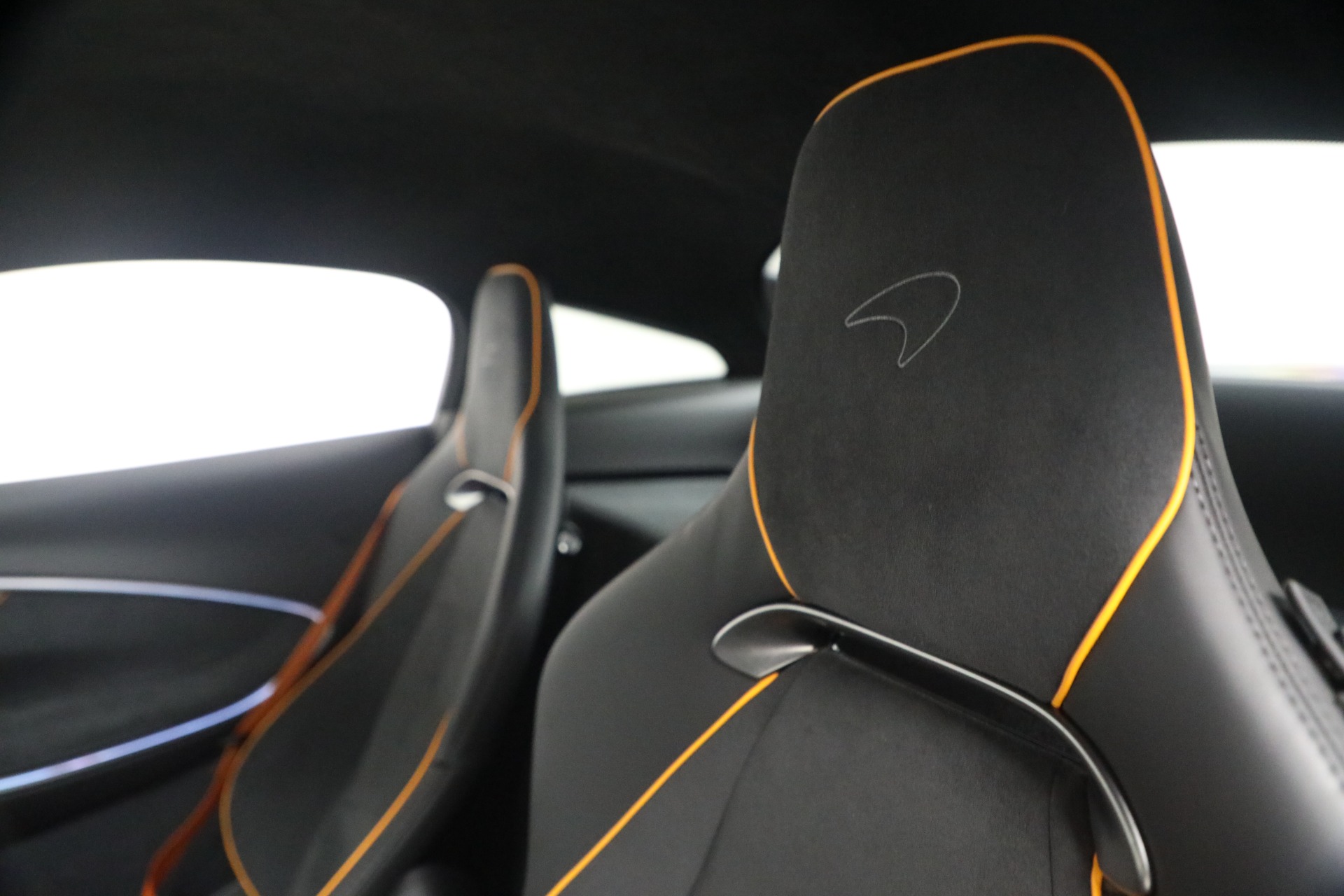 Used-2024-McLaren-Artura-Performance