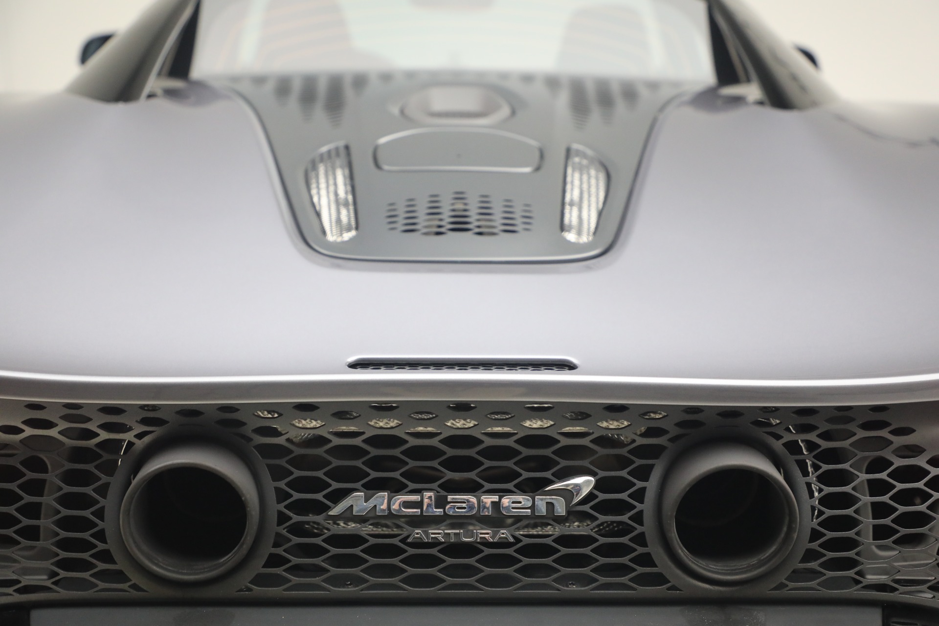 Used-2024-McLaren-Artura-Performance