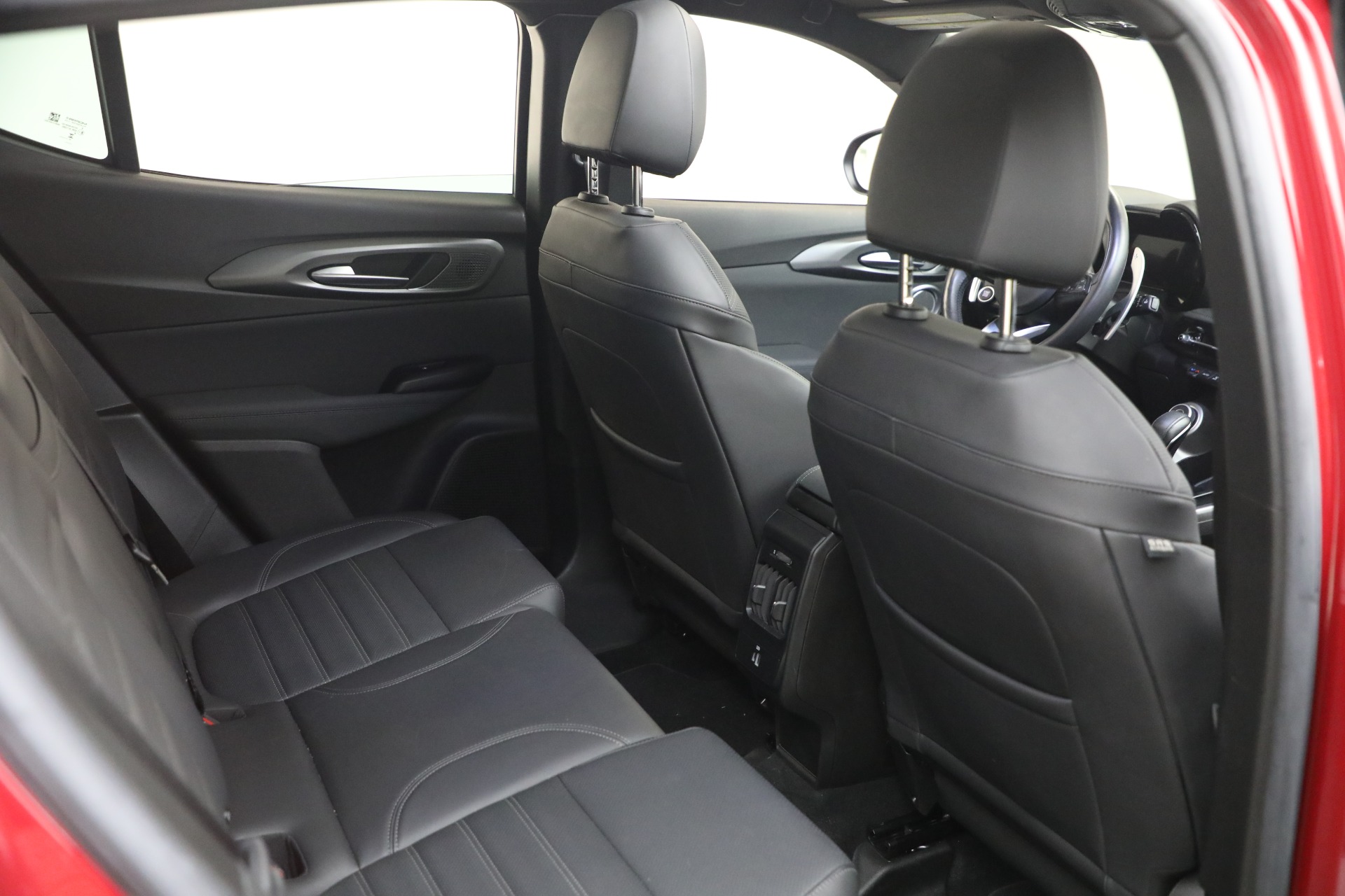 Used-2024-Alfa-Romeo-Tonale-Hybrid-Veloce