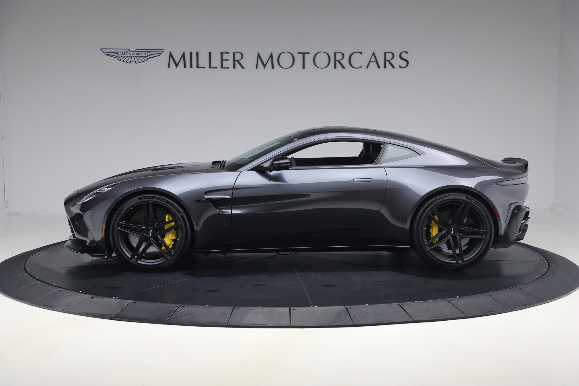 New-2026-Aston-Martin-Vantage-S