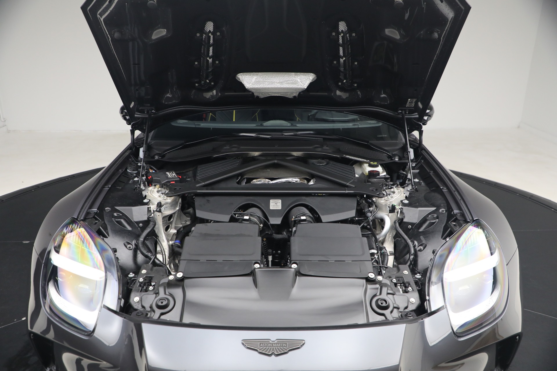 New-2026-Aston-Martin-Vantage-S