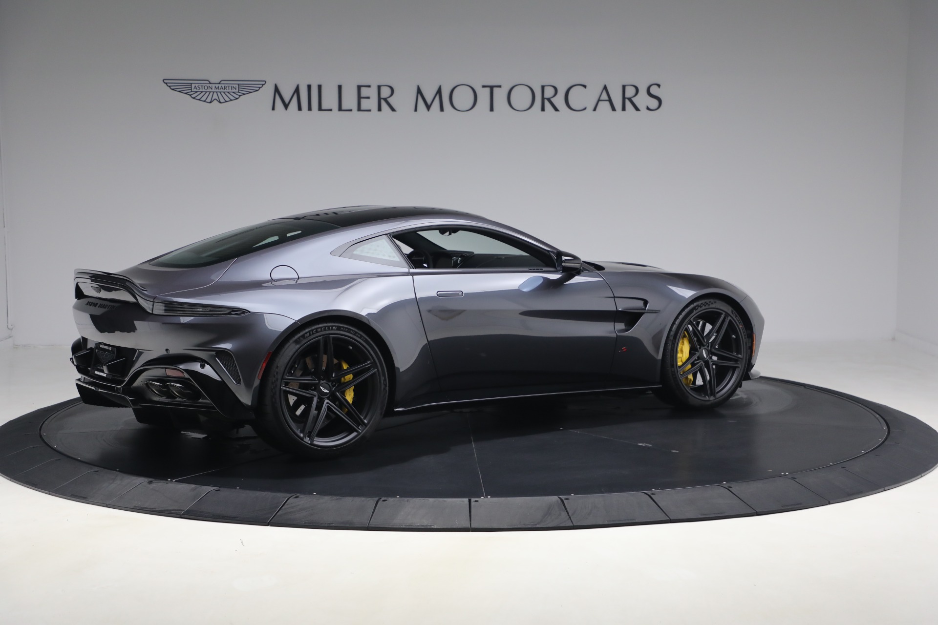 New-2026-Aston-Martin-Vantage-S